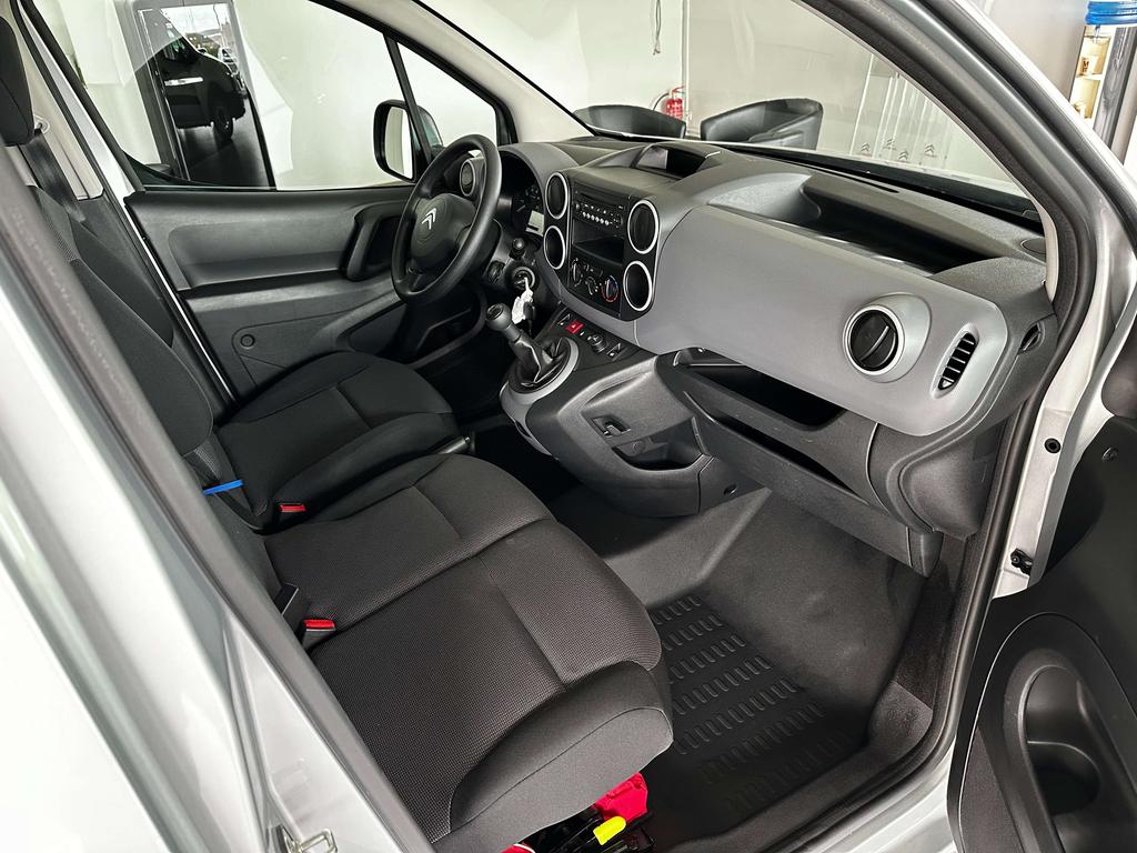 Citroen Berlingo 1.6i Benzine / Lichte vracht ** 5.000km!!!** Garage Planckaert