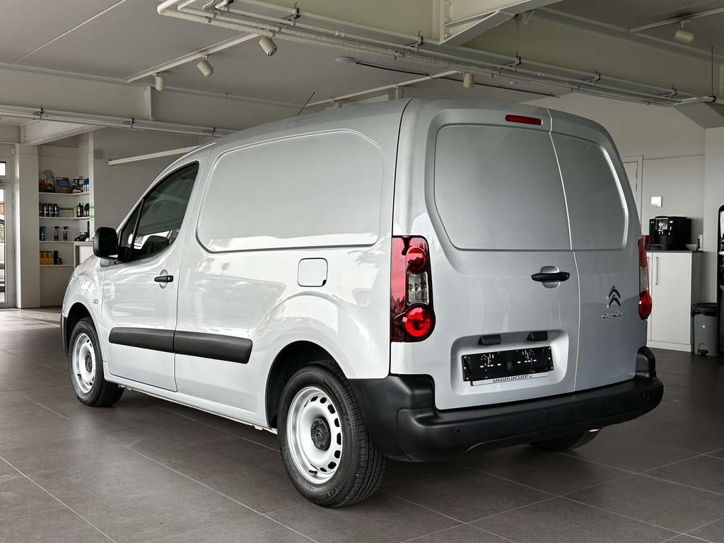 Citroen Berlingo 1.6i Benzine / Lichte vracht ** 5.000km!!!** Garage Planckaert