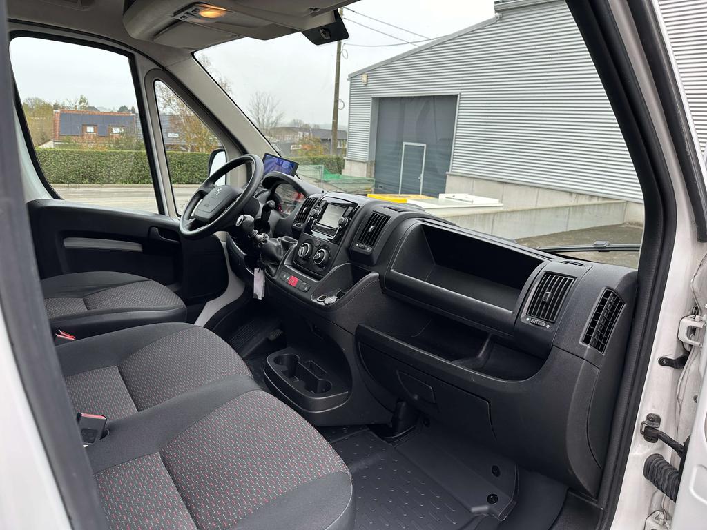 Peugeot Boxer 2.2HDI 140pk Meubelbak *Navigatie / €20.990+btw Garage Planckaert