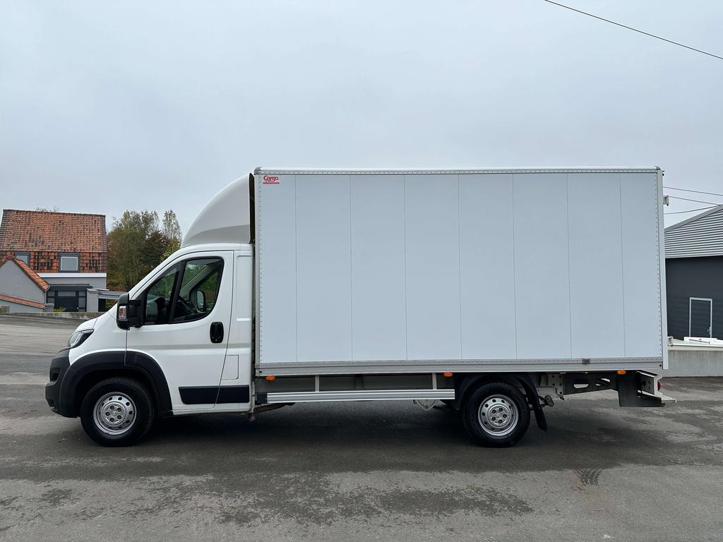 Peugeot Boxer 2.2HDI 140pk Meubelbak *Navigatie / €20.990+btw Garage Planckaert