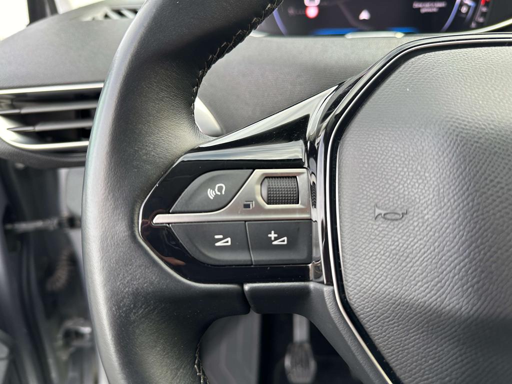 Peugeot 3008 1.2I Allure 130pk *Camera/Navi/Carplay/18''Alu* Garage Planckaert