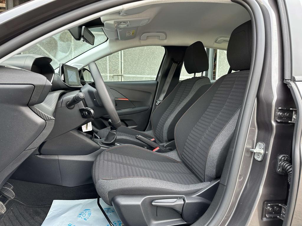 Peugeot 208 1.2i Benzine *Carplay/Pdc/Bleutooth/16''Alu/Navi* Garage Planckaert