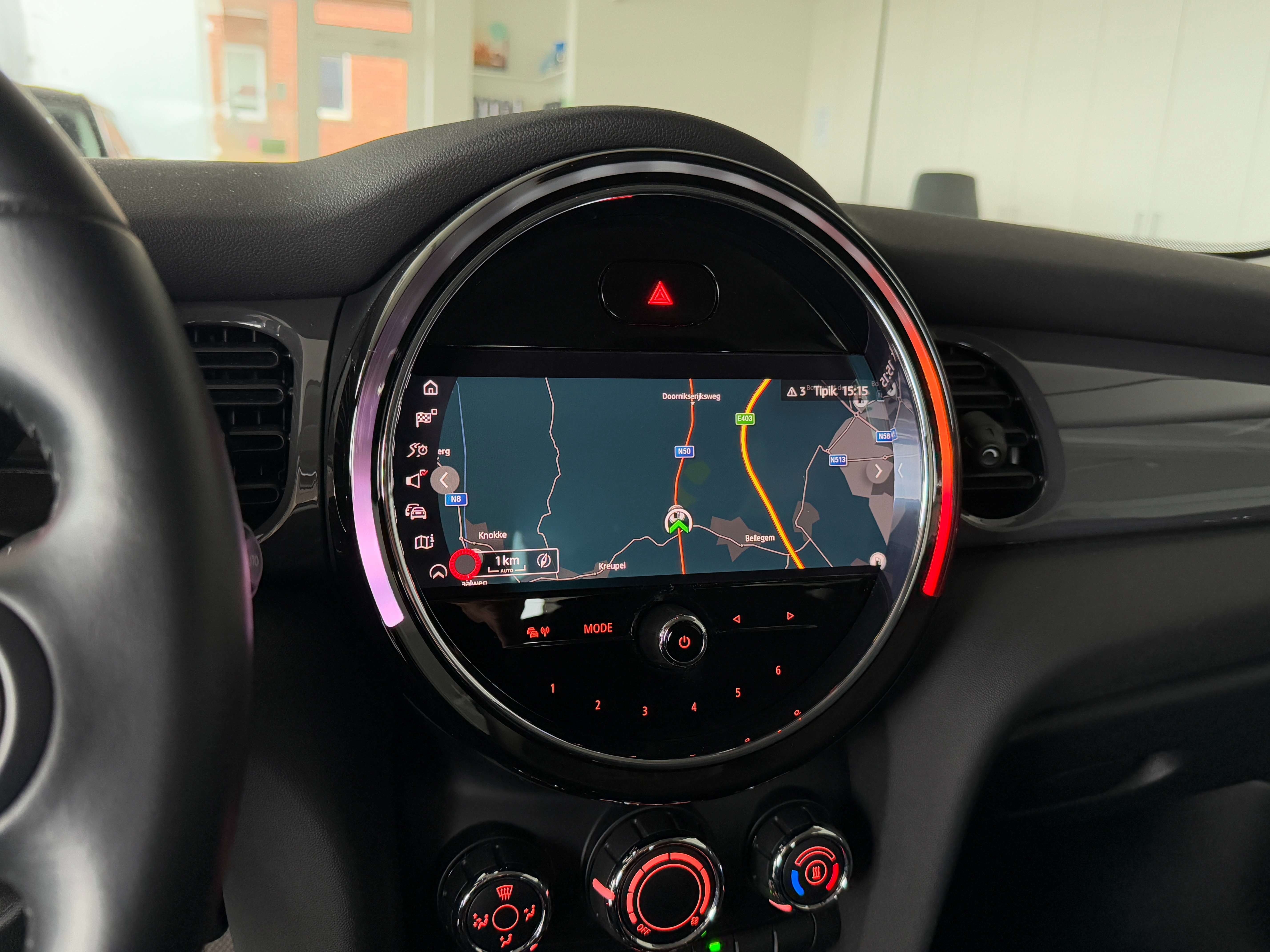 MINI One Cooper 1.5 **Navi/Carplay/Full Led/Cruise** Garage Planckaert