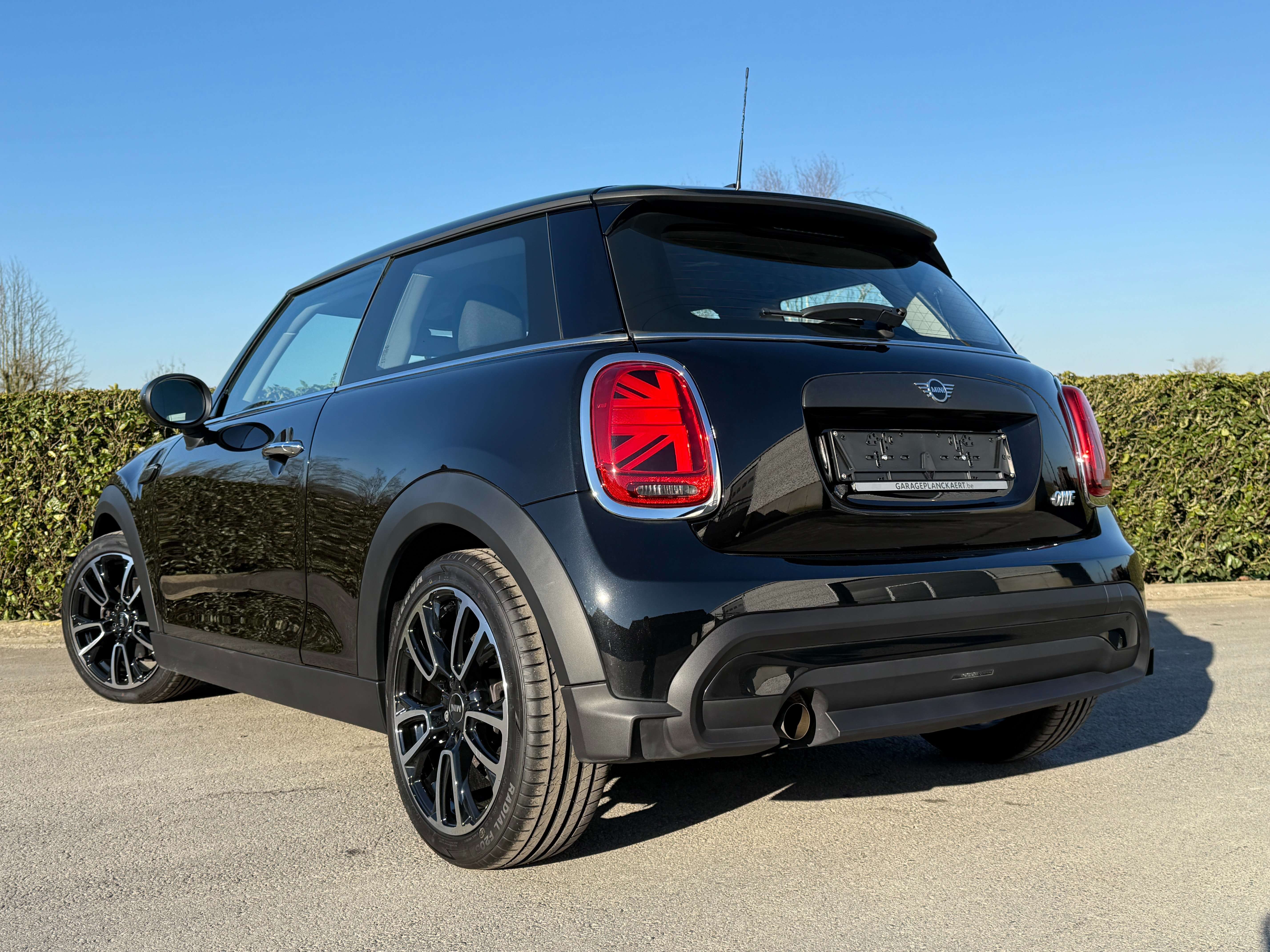 MINI One Cooper 1.5 **Navi/Carplay/Full Led/Cruise** Garage Planckaert