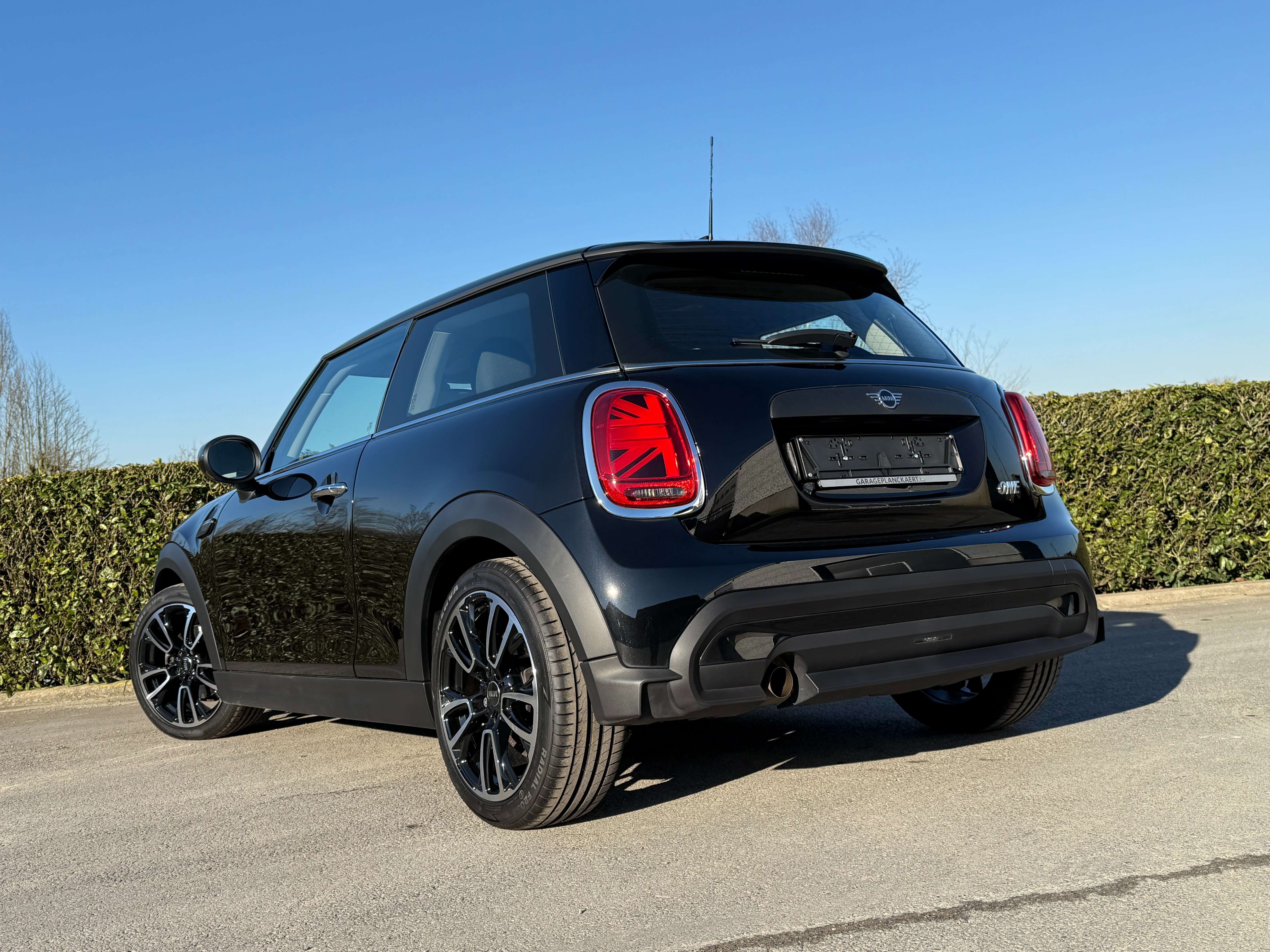 MINI One Cooper 1.5 **Navi/Carplay/Full Led/Cruise** Garage Planckaert