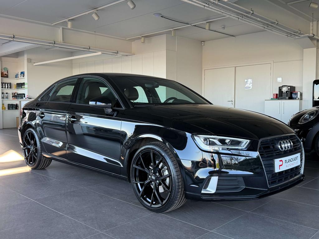 Audi A3 30 TFSI Sport Limosine *Led/Pdc/Navi/Leder/Alu* Garage Planckaert
