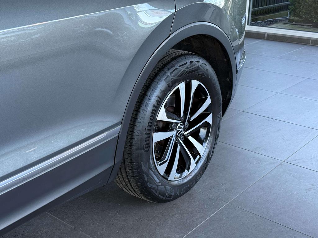 Volkswagen Tiguan 1.5 TSI IQ.Drive *Carplay/Camera/Pdc/Alu/Navi* Garage Planckaert