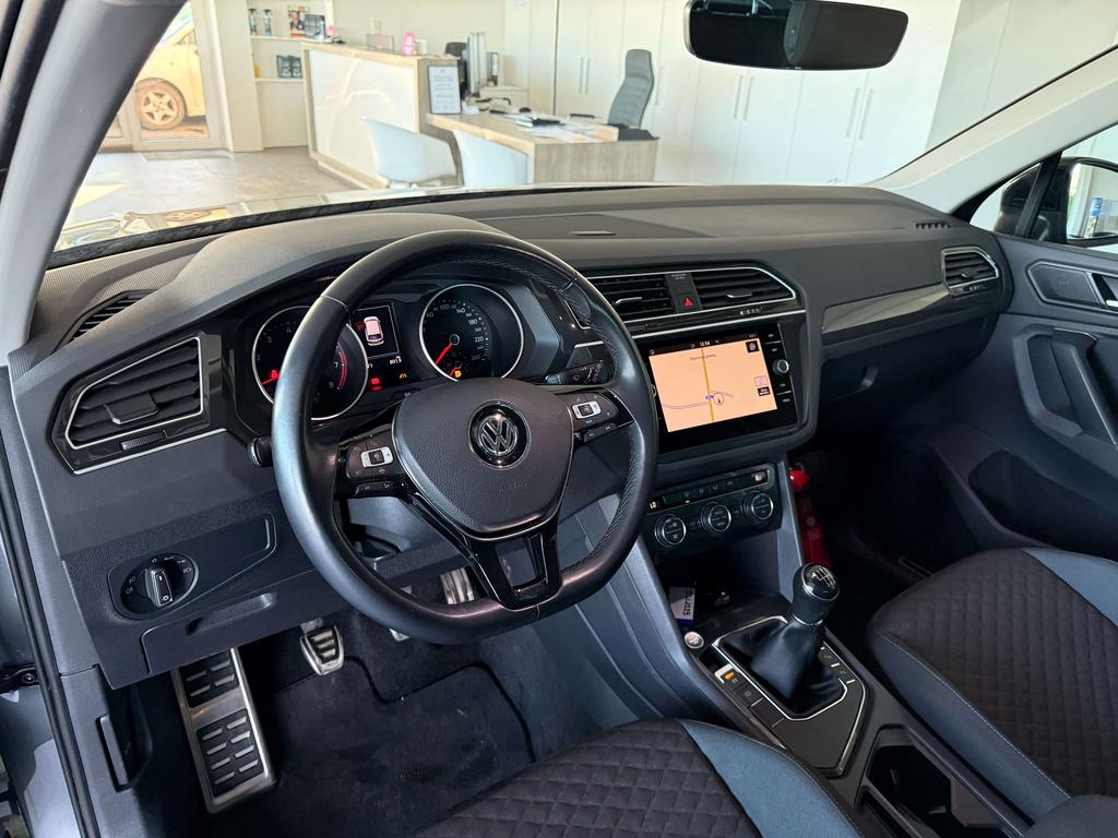 Volkswagen Tiguan 1.5 TSI IQ.Drive *Carplay/Camera/Pdc/Alu/Navi* Garage Planckaert