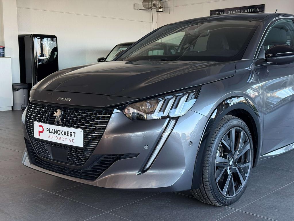 Peugeot 208 1.2i GT Pack Benzine/Automaat *Full option!!* Garage Planckaert