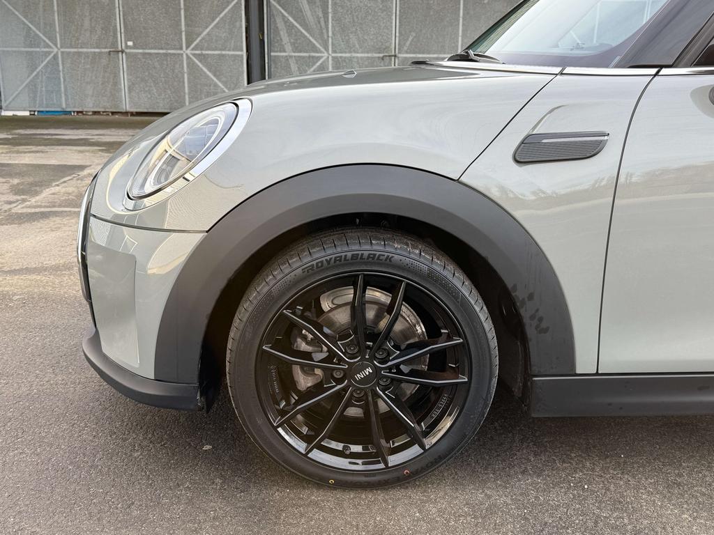 MINI One 1.5i Benzine *Moonwalk Grey/Carplay/Pdc/Cruis/navi Garage Planckaert