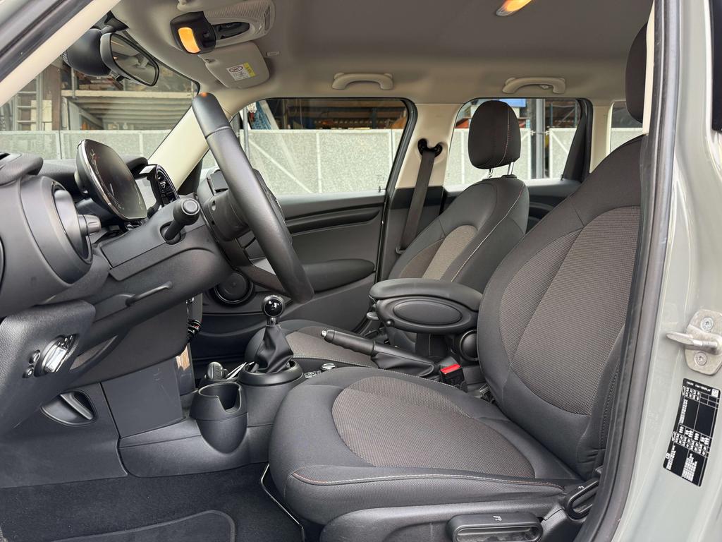 MINI One 1.5i Benzine *Moonwalk Grey/Carplay/Pdc/Cruis/navi Garage Planckaert