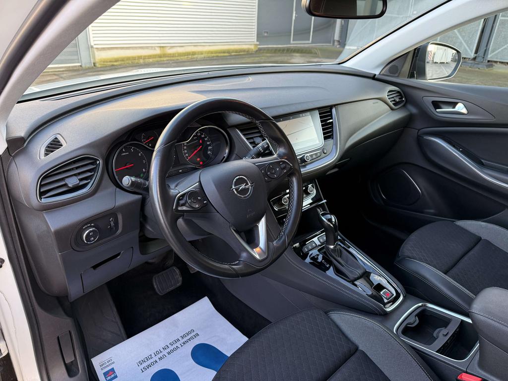Opel Grandland X 1.2i 130pk Innovation *Automaat/Carplay/Navi/Pdc* Garage Planckaert