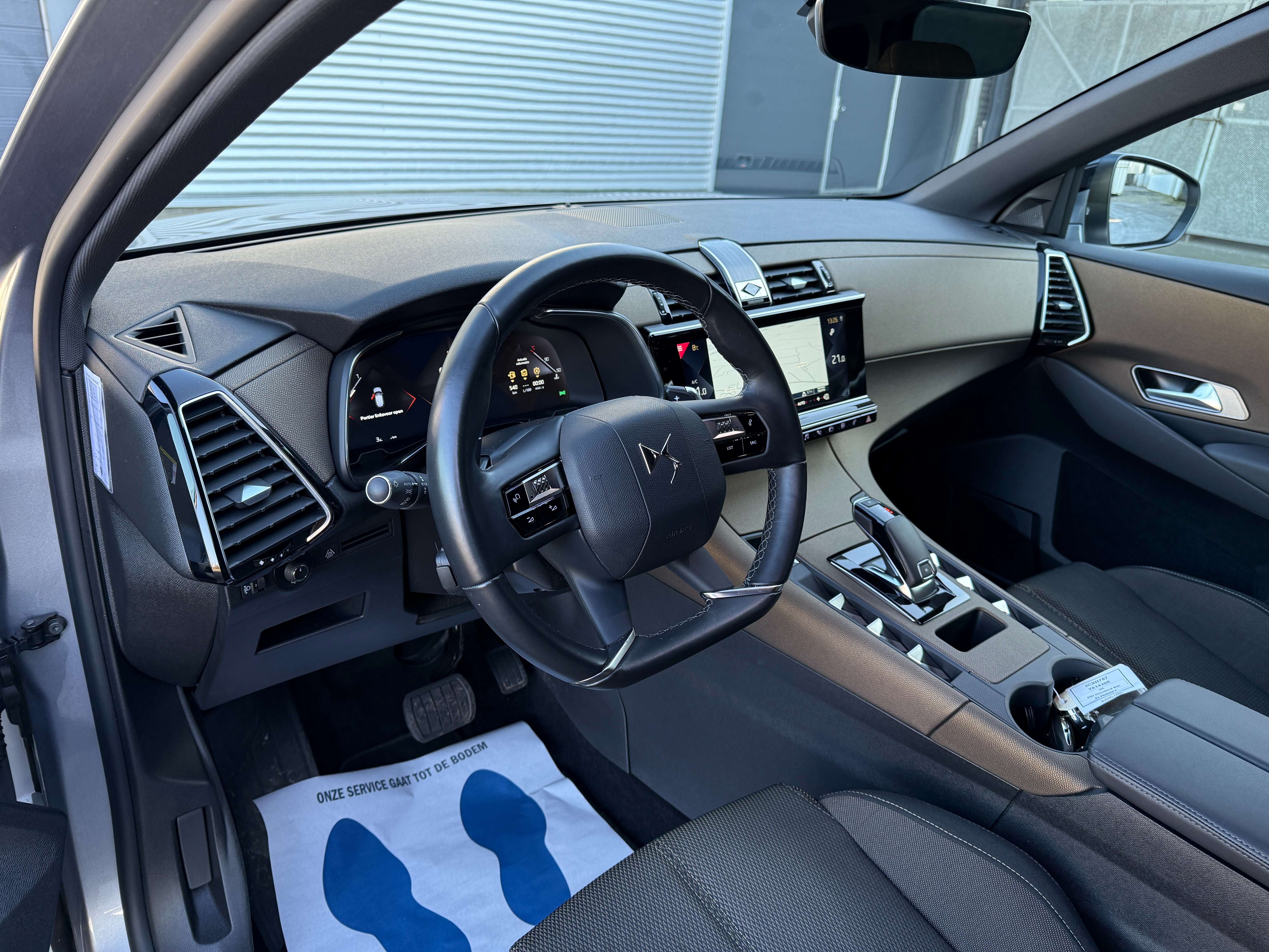 DS Automobiles DS 7 Crossback 1.6i Benzine / Automaat 180pk *Nieuwstaat!/Carplay Garage Planckaert