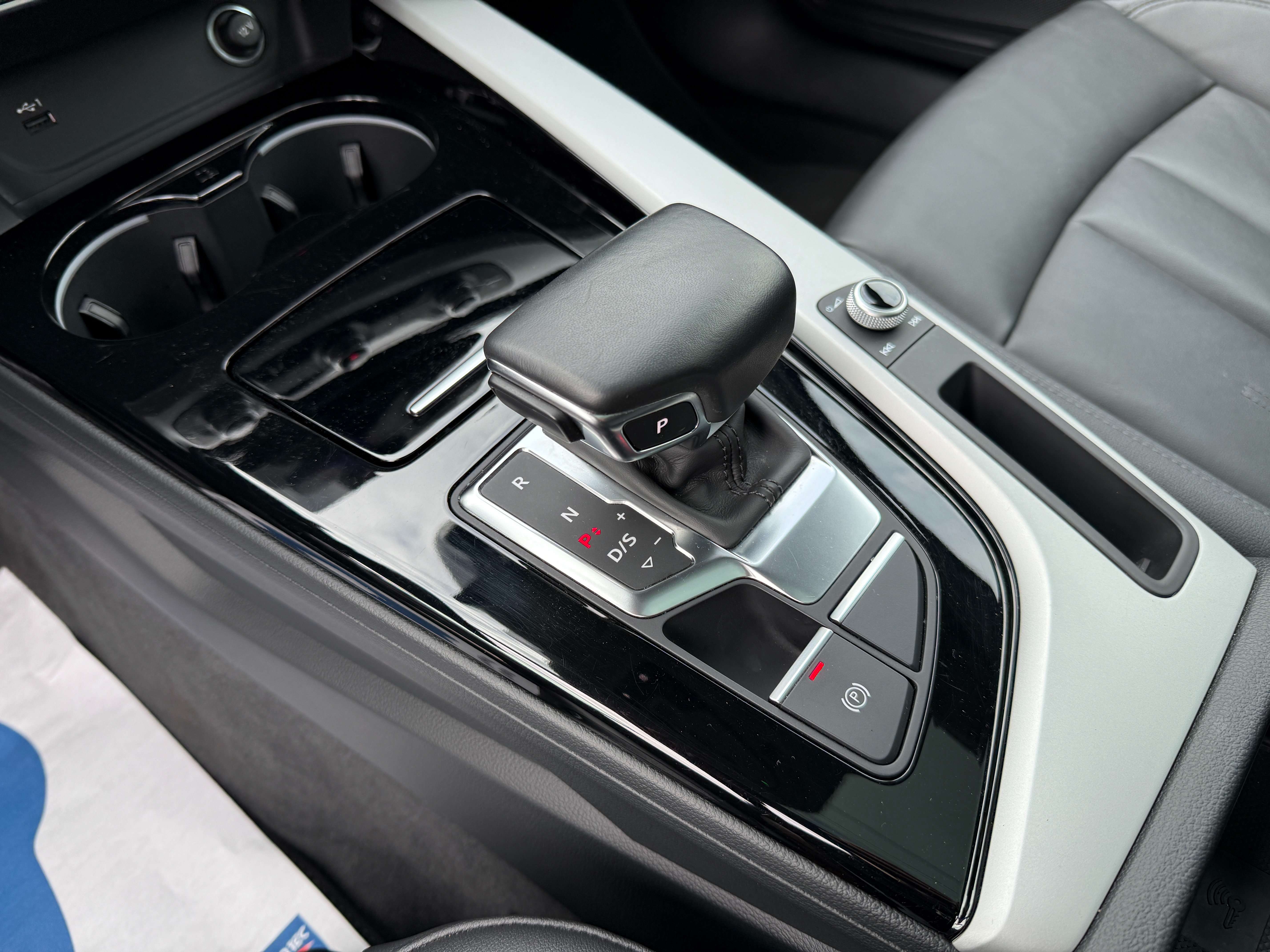Audi A4 Avant 35 TFSI S tronic MHEV *Carplay/Pano/Pdc/Cam* Garage Planckaert