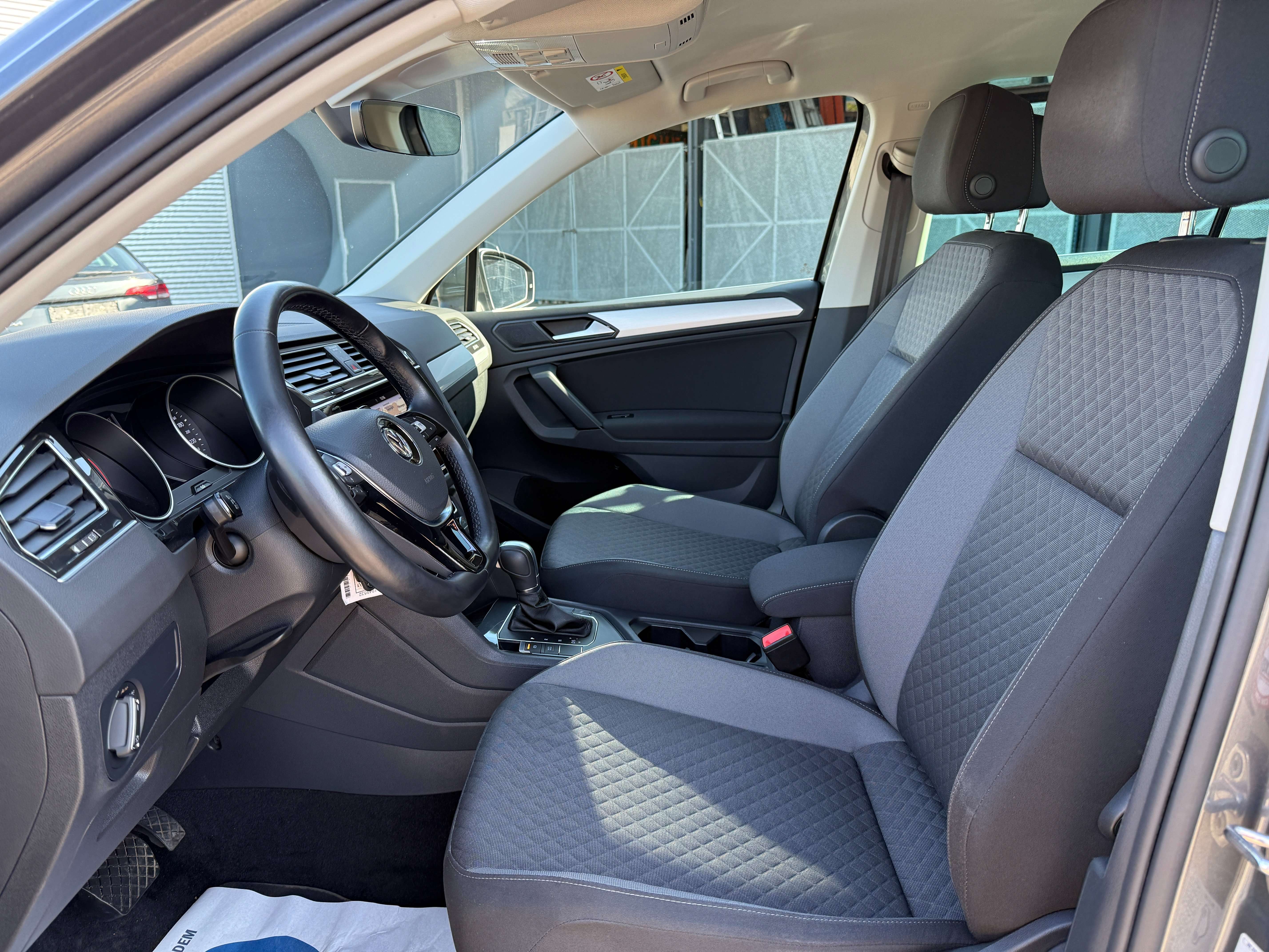 Volkswagen Tiguan 1.5 TSI Benzine DSG **Carplay/Navi/Pdc/Acc** Garage Planckaert