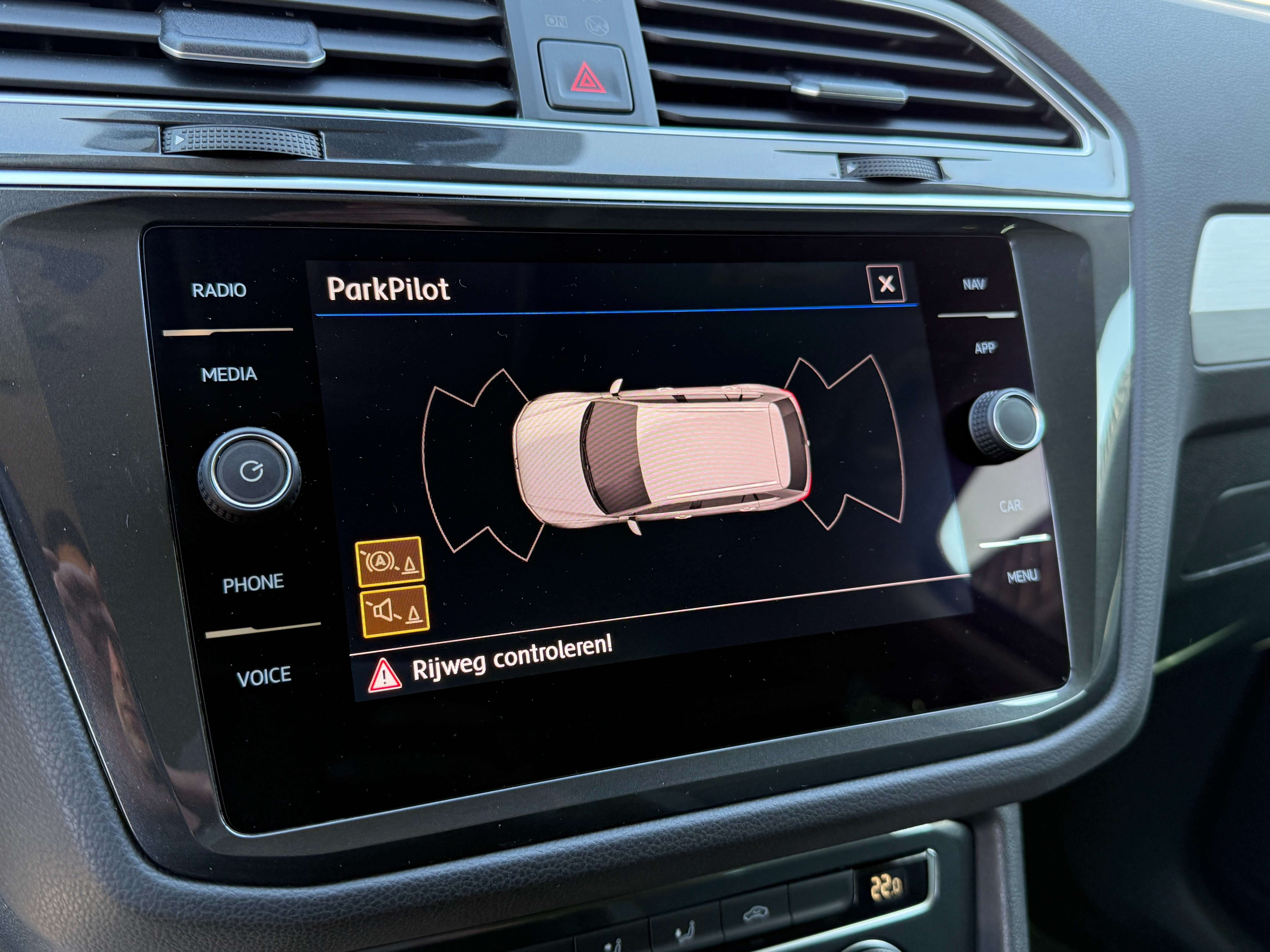 Volkswagen Tiguan 1.5 TSI Benzine DSG **Carplay/Navi/Pdc/Acc** Garage Planckaert