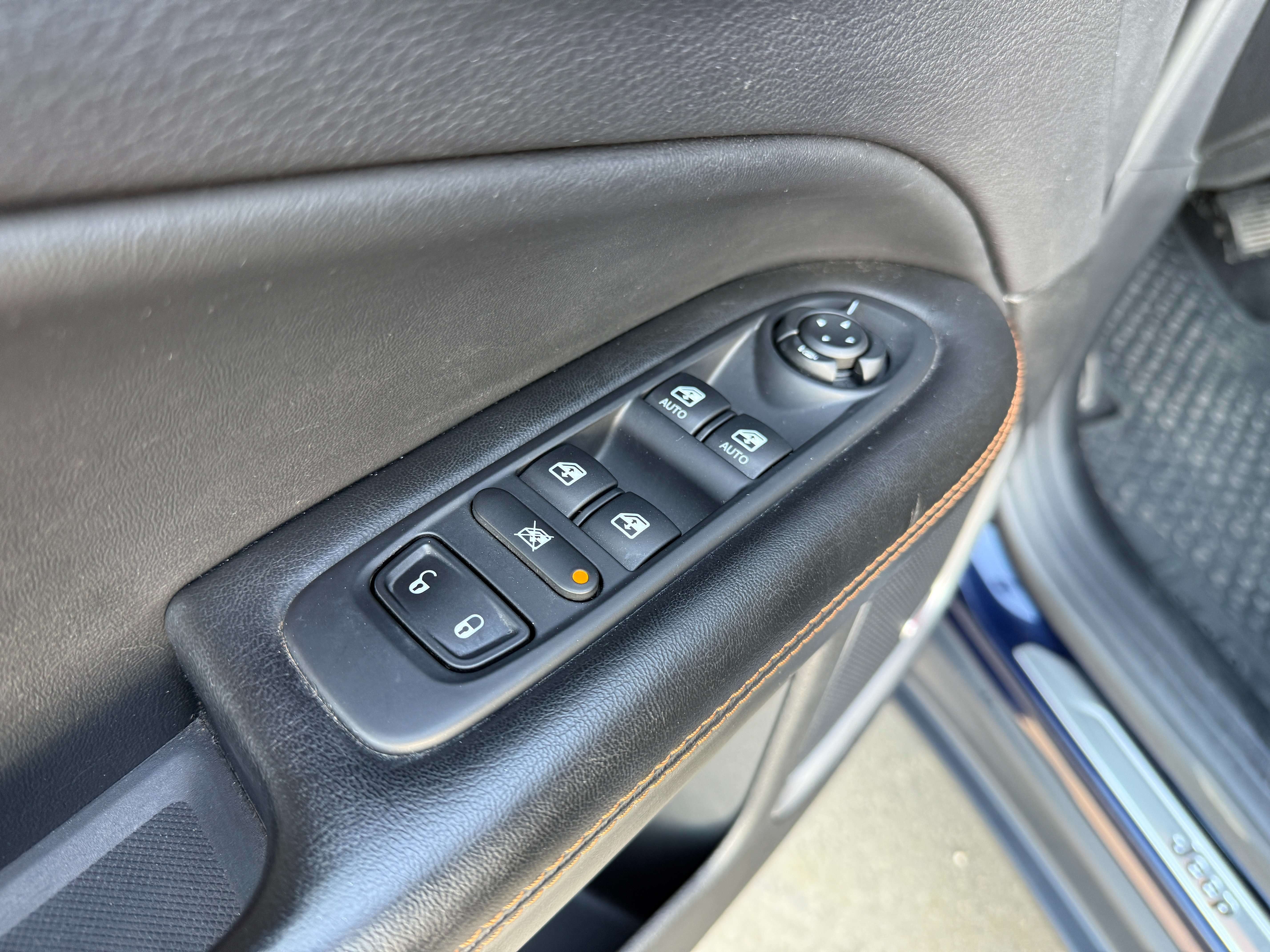 Jeep Compass 1.4 Benzine 4x4 Limited Aut. *Navi/Carplay/Pdc** Garage Planckaert