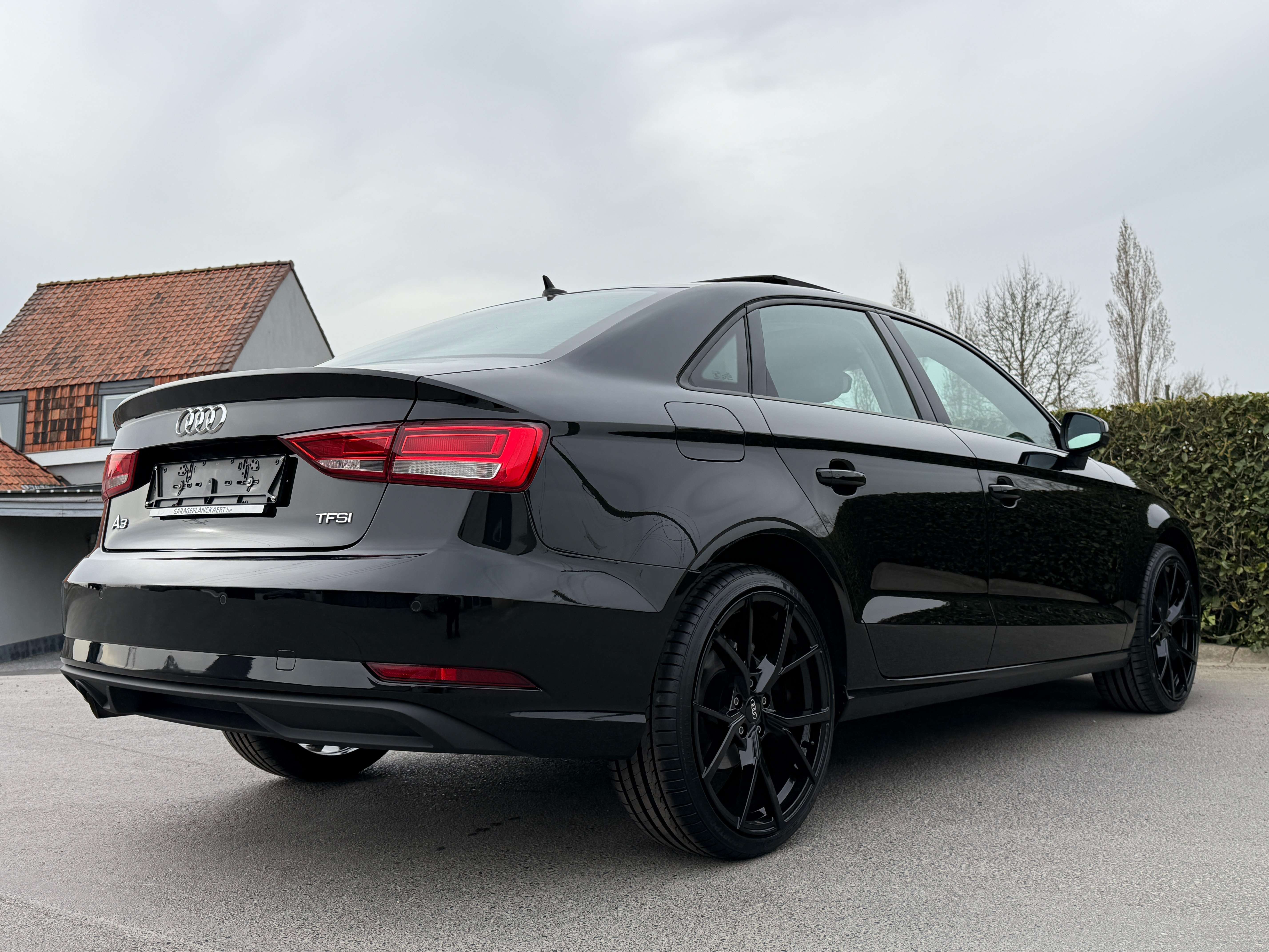 Audi A3 1.0 TFSI S tronic Limosine *Pano Dak/Leder/Pdc...* Garage Planckaert