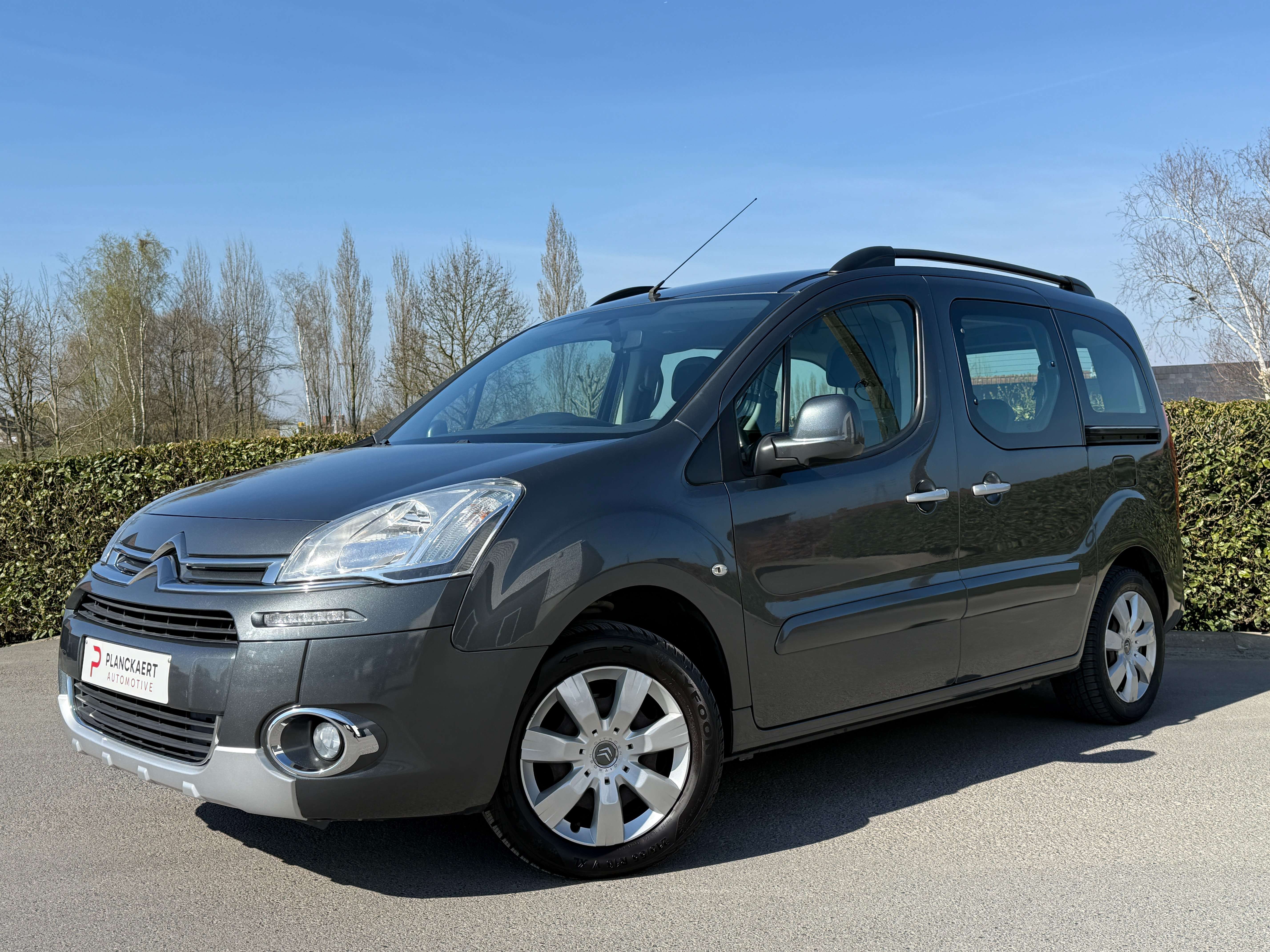 Citroen Berlingo 1.6i Benzine *Bluetooth/usb/led/Trekhaak* Garage Planckaert