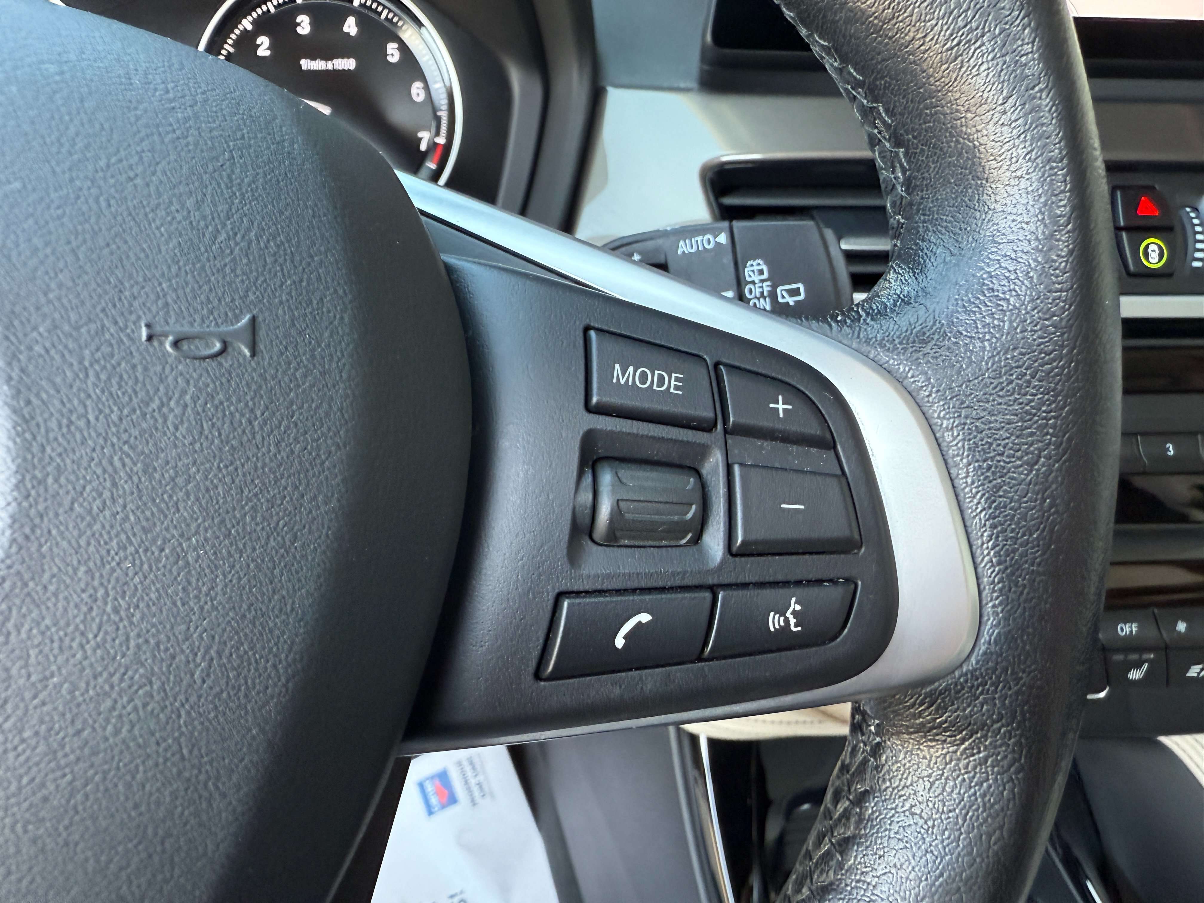 BMW X1 1.5iA xDrive25e PHEV *Pano dak/Carplay/Head up* Garage Planckaert