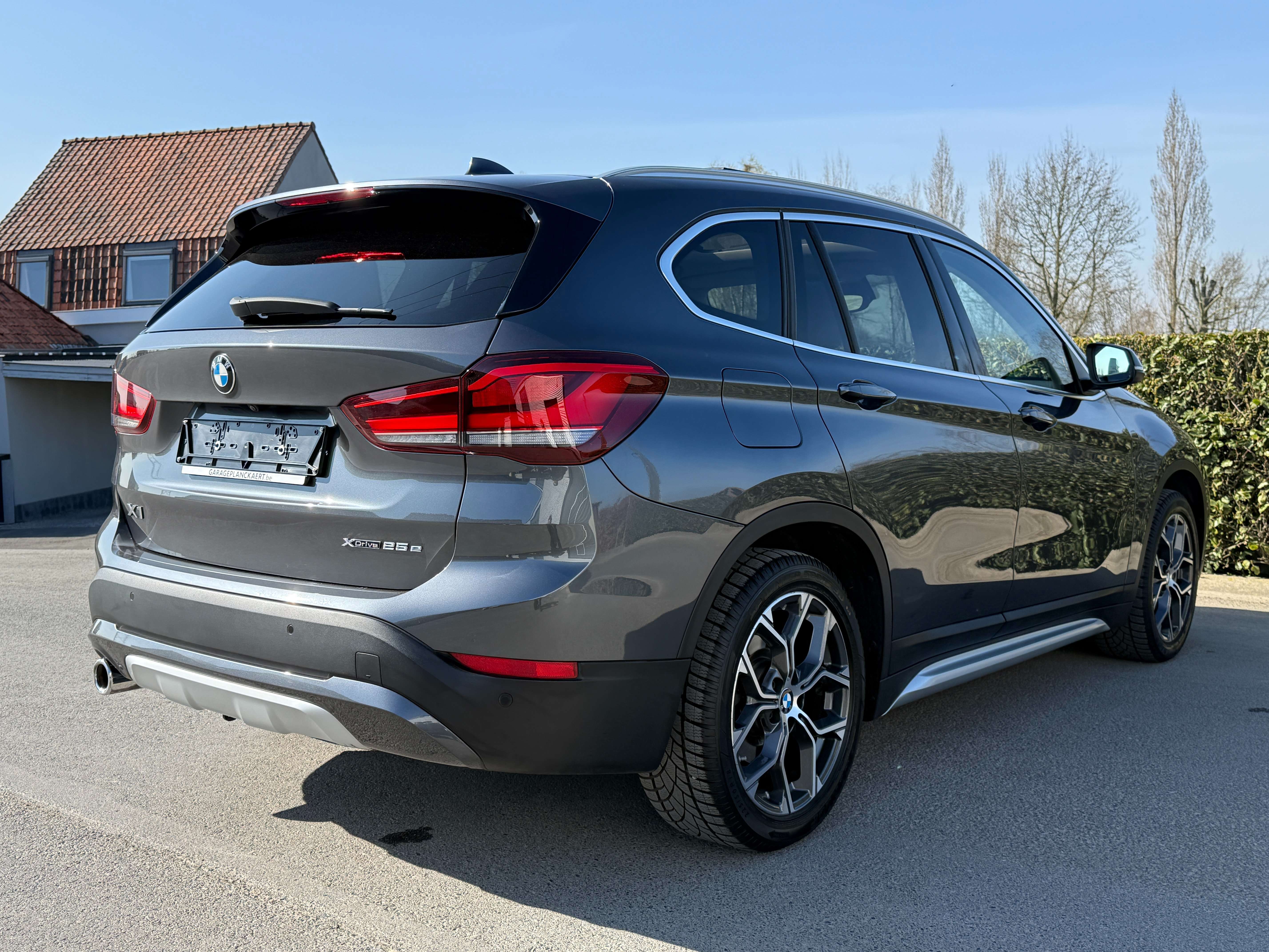 BMW X1 1.5iA xDrive25e PHEV *Pano dak/Carplay/Head up* Garage Planckaert