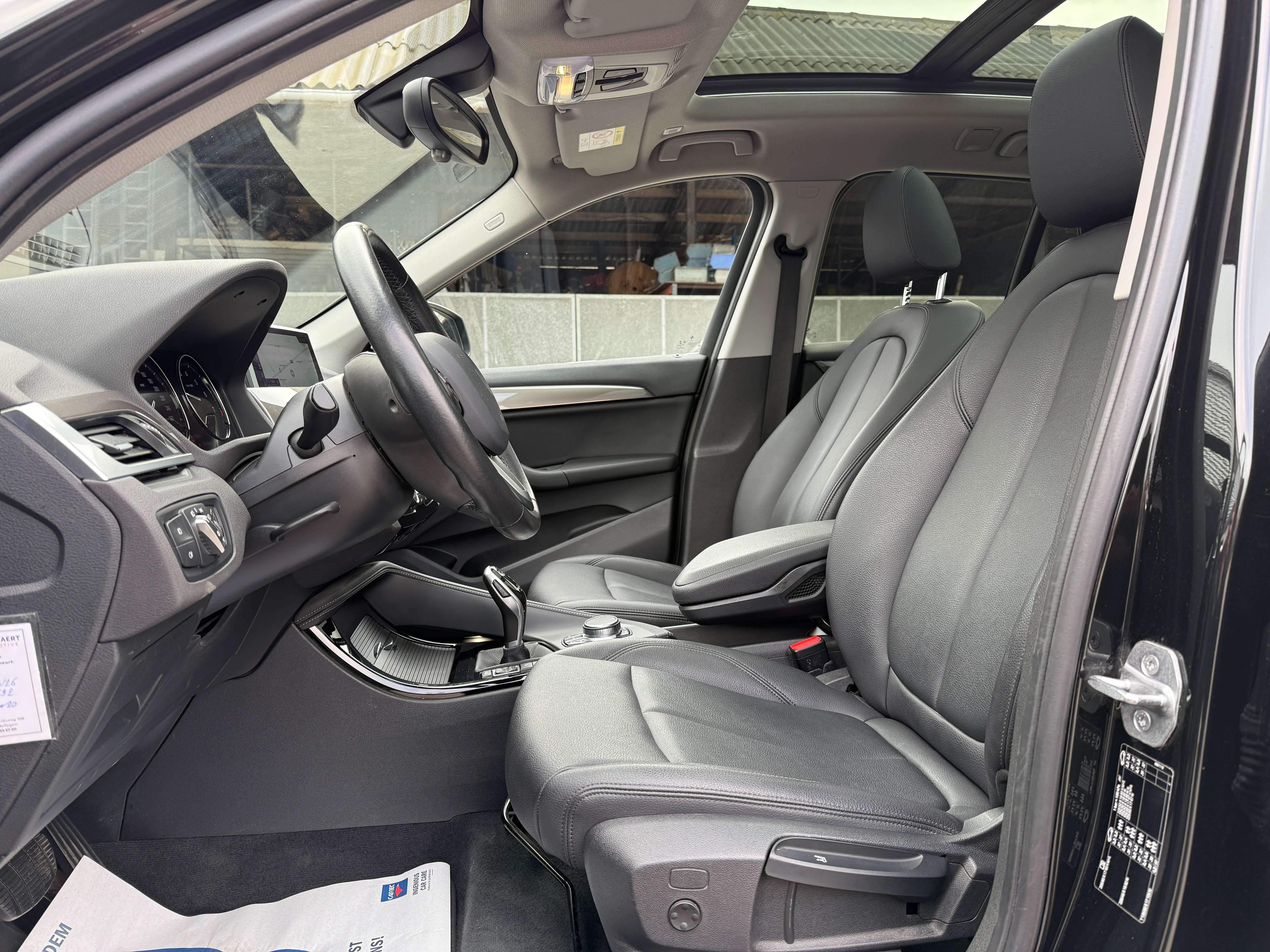BMW X1 1.5iA sDrive18 OPF X-Line *Pano dak/Head up/Camera Garage Planckaert