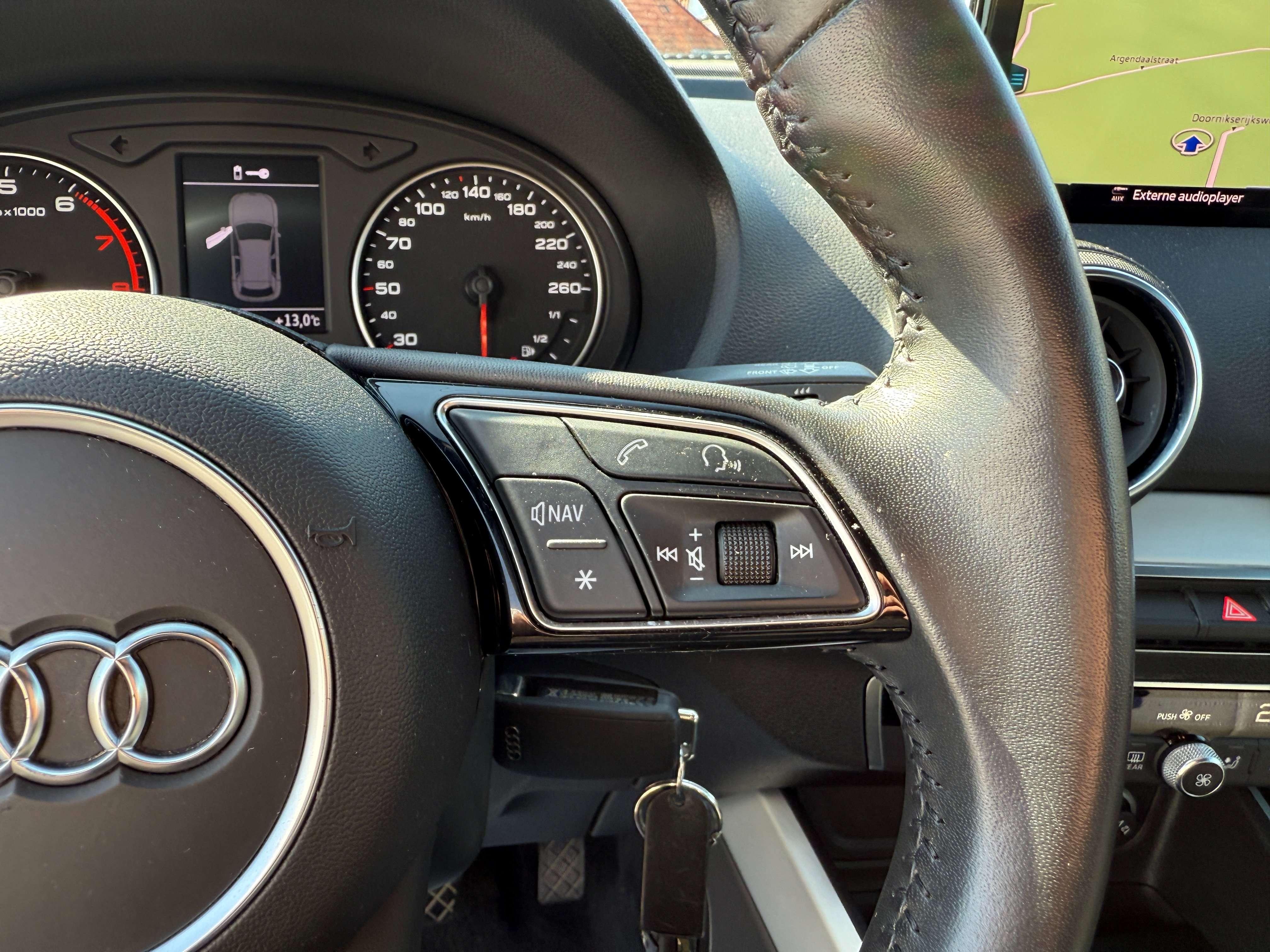 Audi Q2 30 TFSI Sport S tronic *Navi/Pdc/Alu/Connect/Led* Garage Planckaert