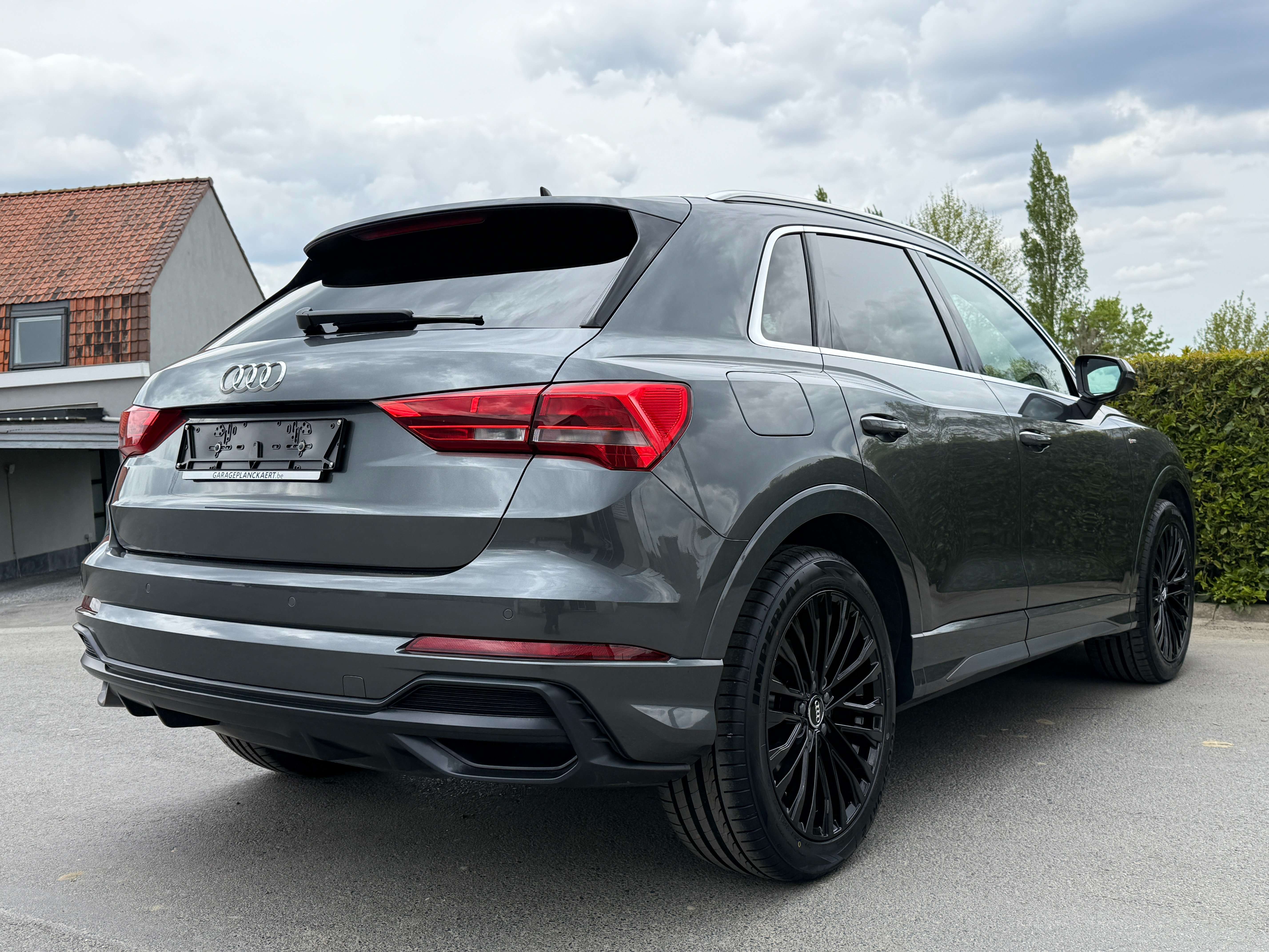 Audi Q3 35 TDi S line S-tronic *Carplay/Navi/Pdc/Alcantara Garage Planckaert