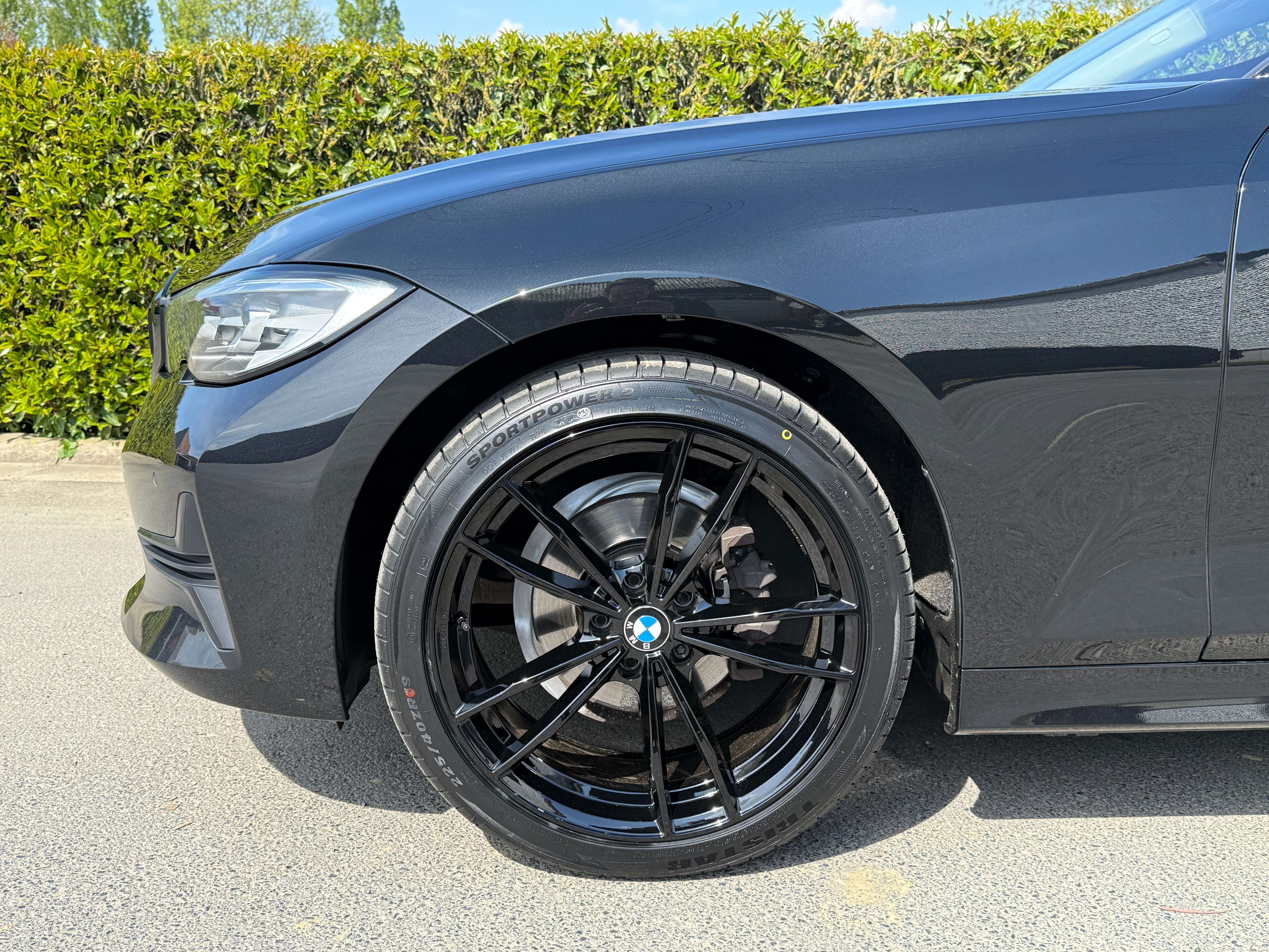 BMW 318 Touring dA MHEV *Carplay/Shadow line/Led/Leder* Garage Planckaert