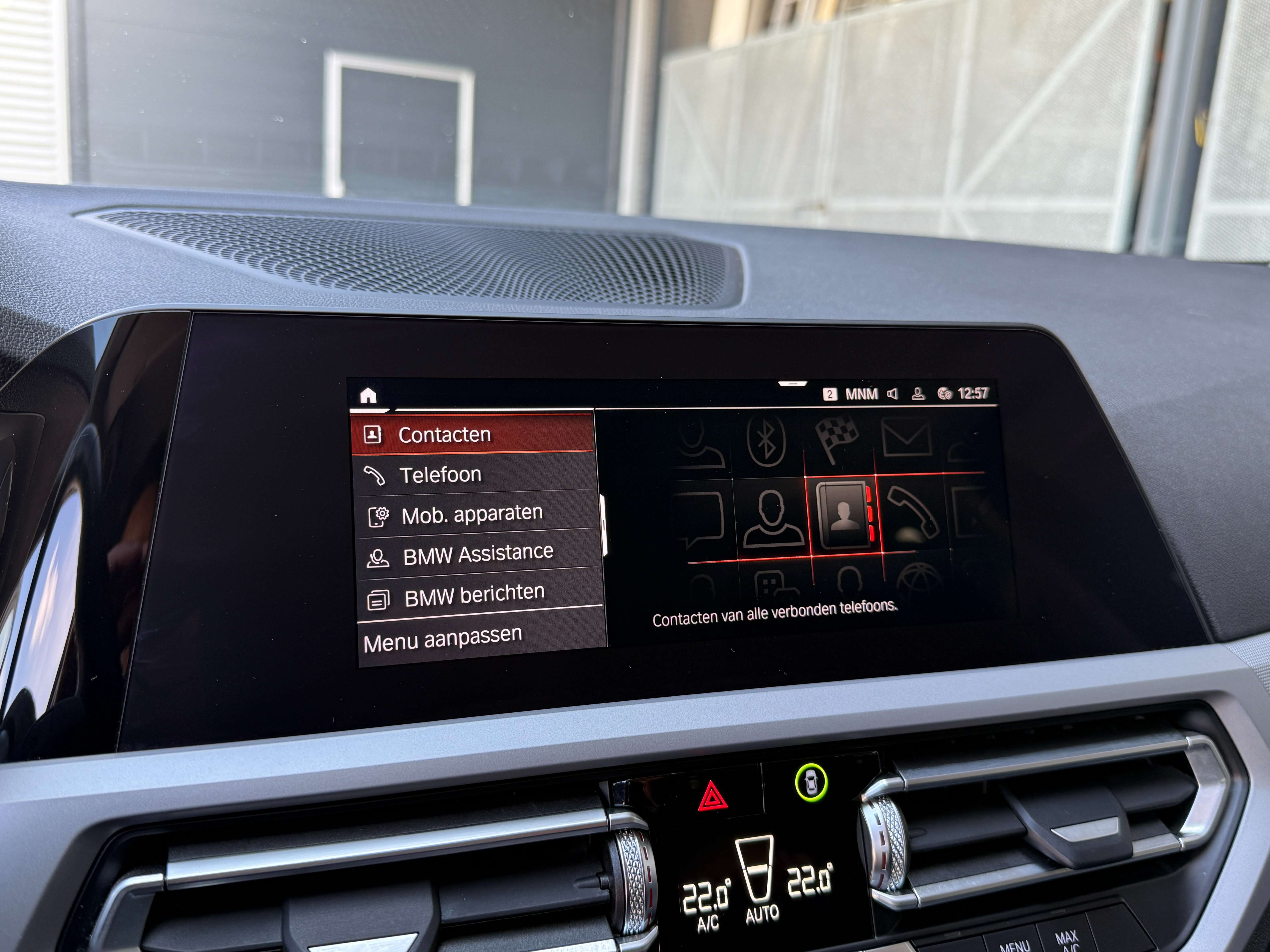 BMW 318 Touring dA MHEV *Carplay/Shadow line/Led/Leder* Garage Planckaert