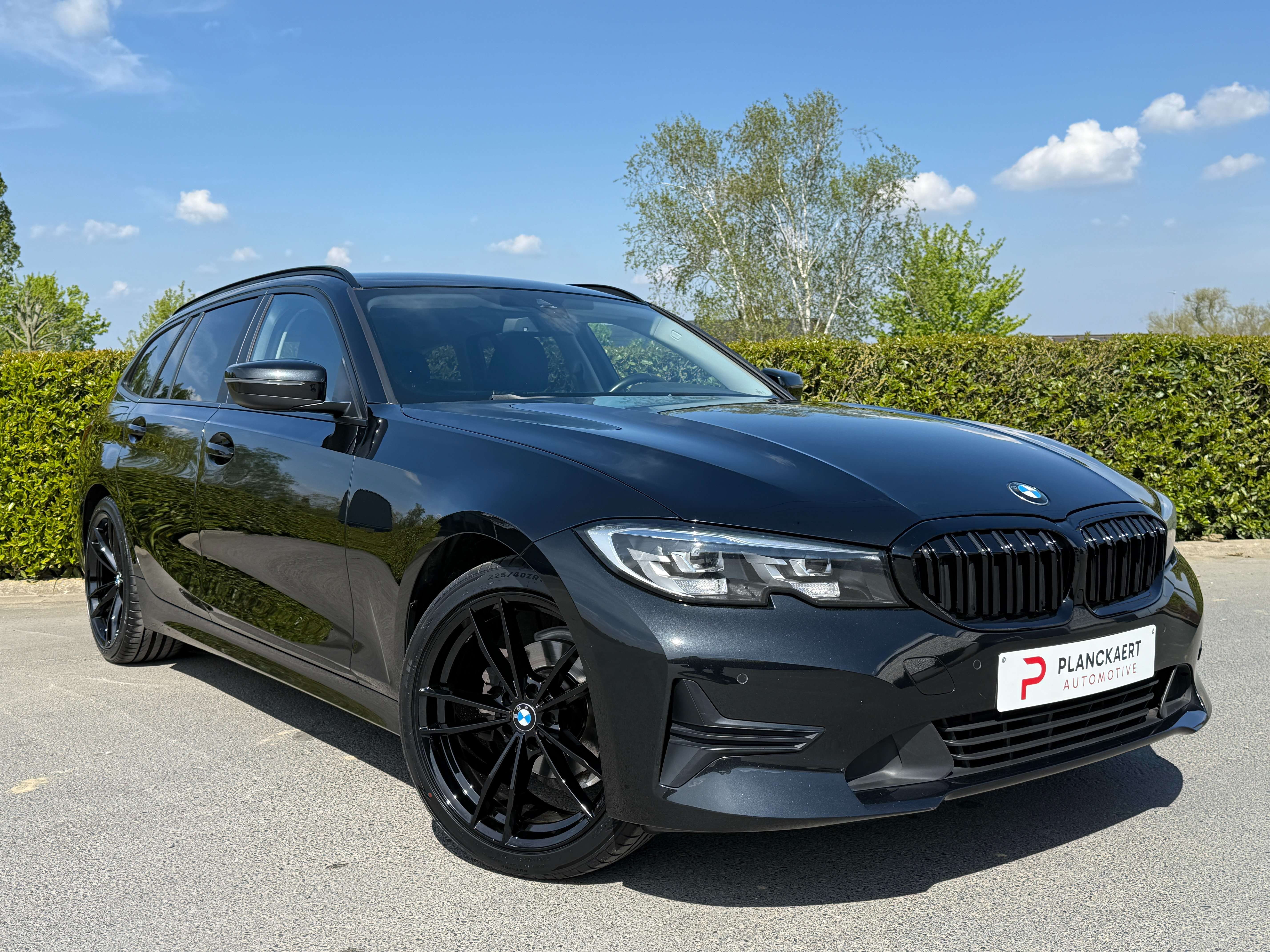BMW 318 Touring dA MHEV *Carplay/Shadow line/Led/Leder* Garage Planckaert