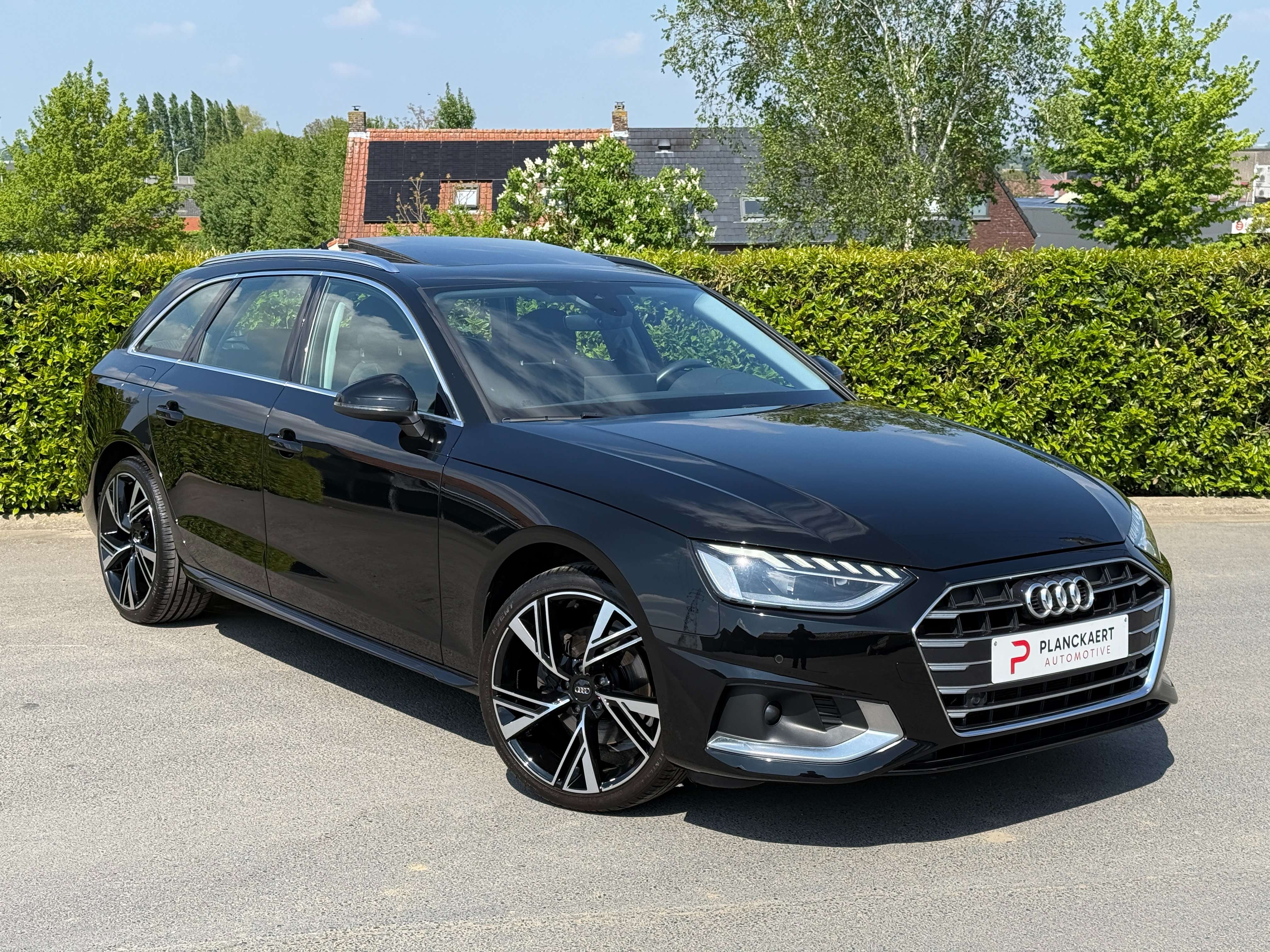 Audi A4 Avant 30 TDi *Carplay/Pano dak/Leder/Pdc/Camera* Garage Planckaert