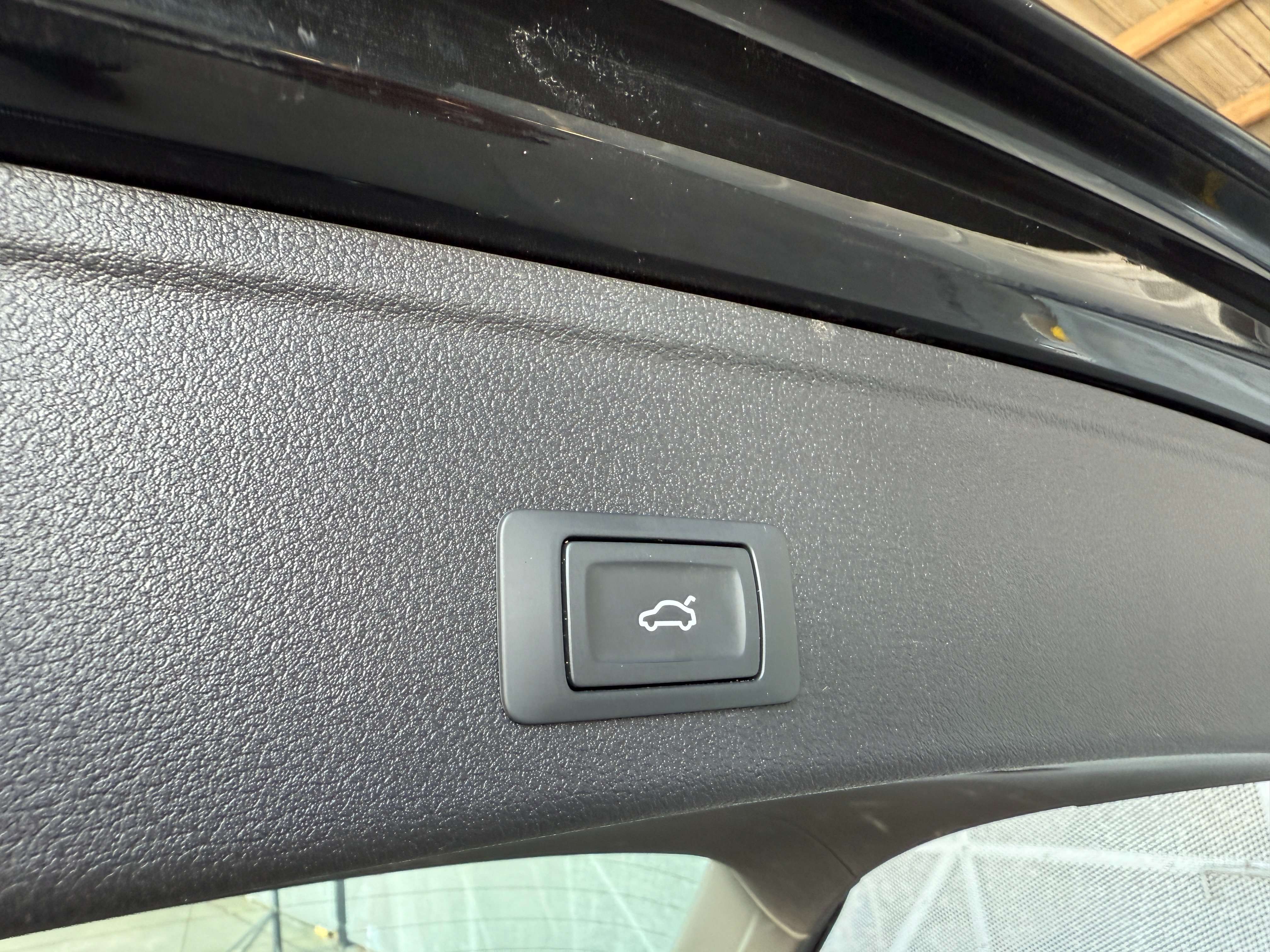 Audi A4 Avant 30 TDi *Carplay/Pano dak/Leder/Pdc/Camera* Garage Planckaert
