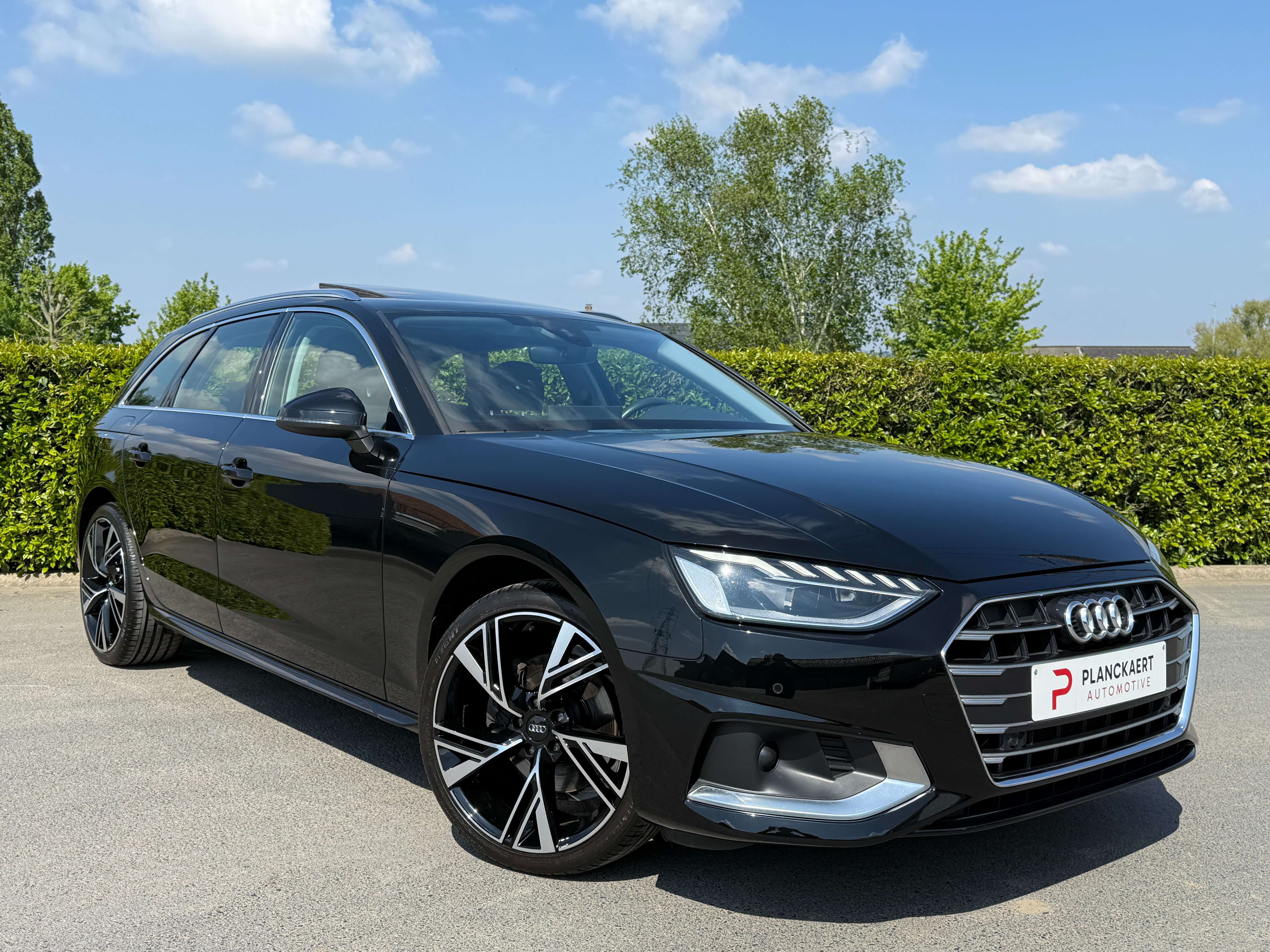 Audi A4 Avant 30 TDi *Carplay/Pano dak/Leder/Pdc/Camera* Garage Planckaert
