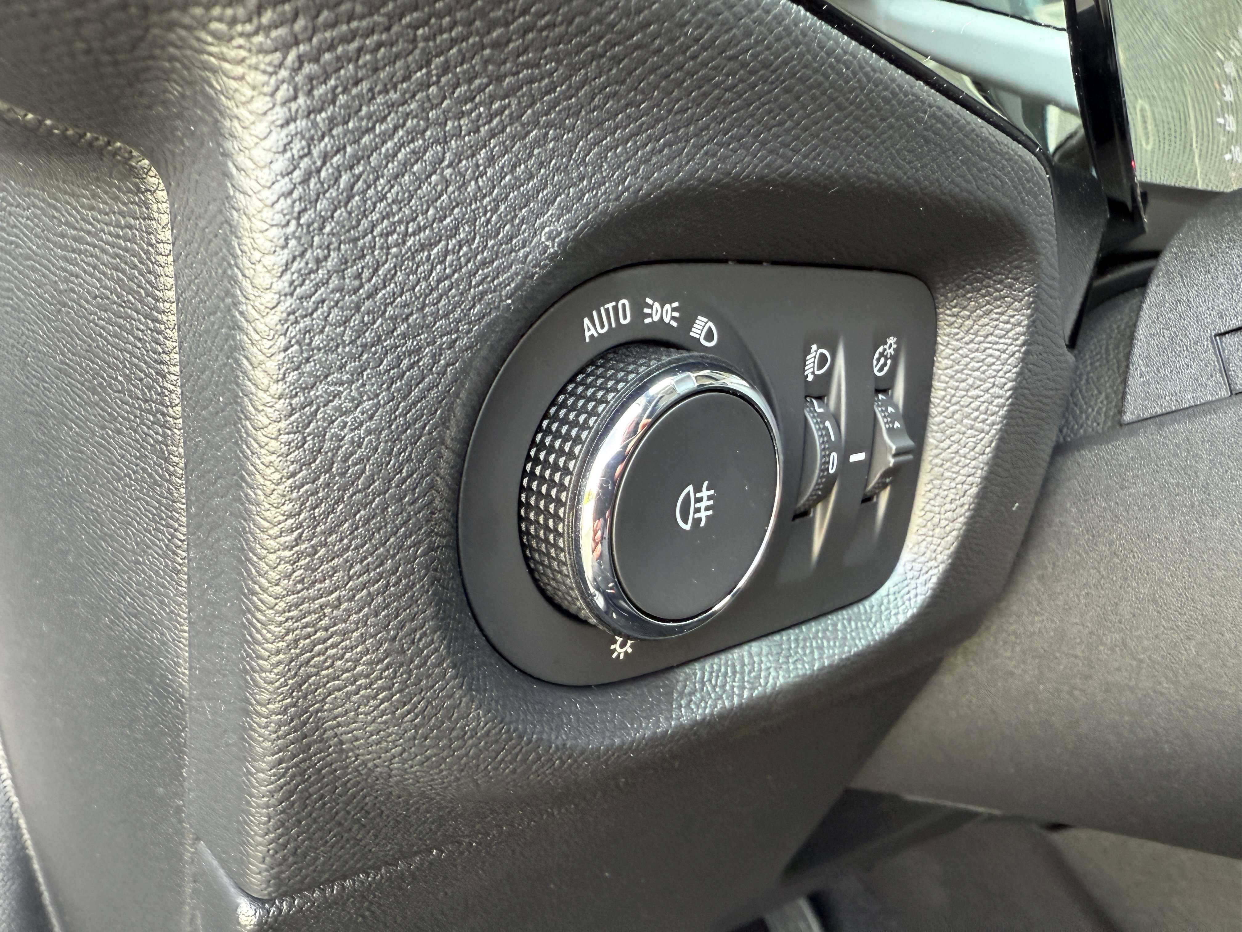 Opel Corsa 1.2i Benzine *Carplay/Pdc/Navigatie/Bleutooth* Garage Planckaert
