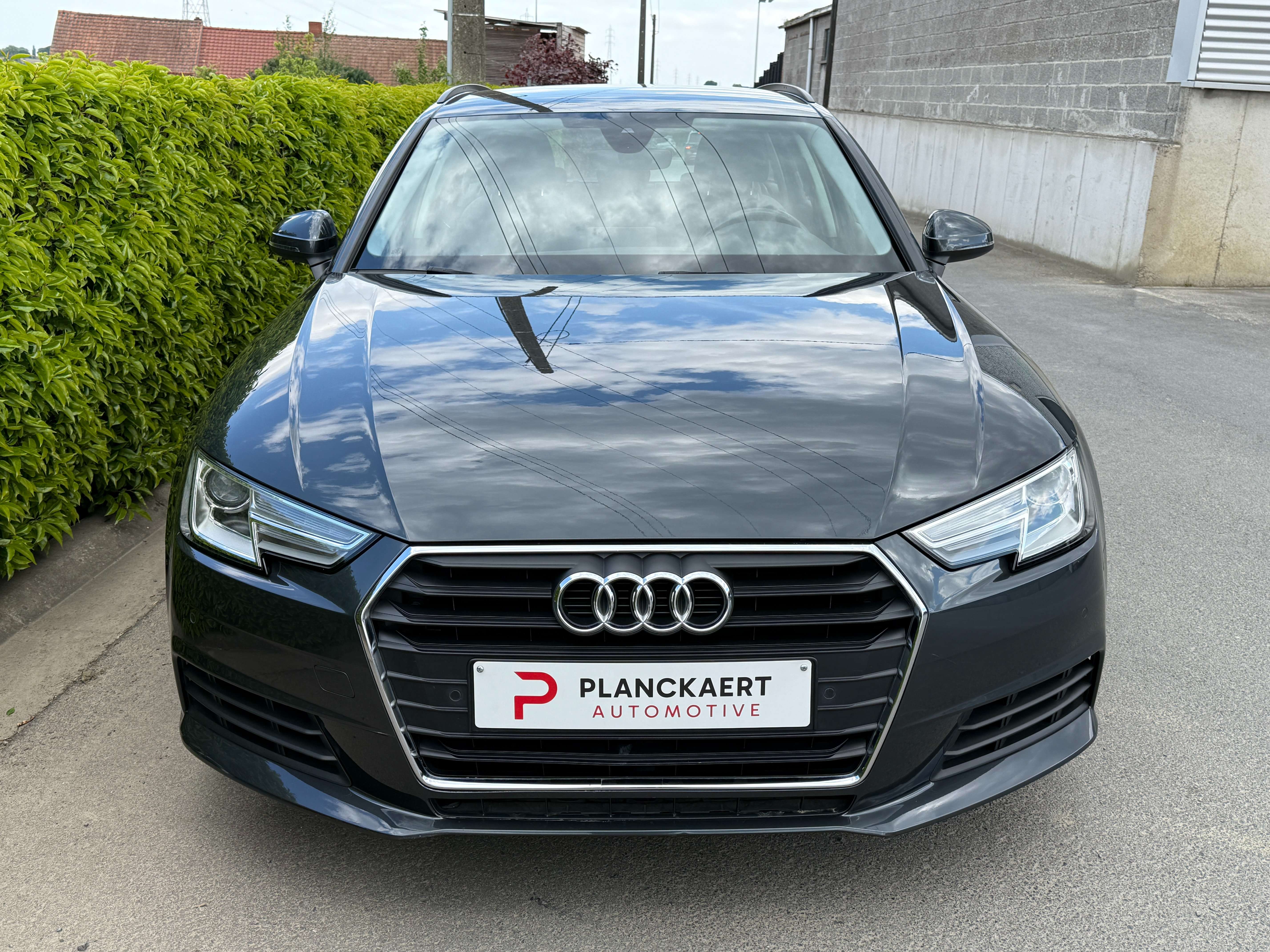 Audi A4 Avant 2.0 TDi ultra *Pdc/Camera/Leder/Led/Navi* Garage Planckaert