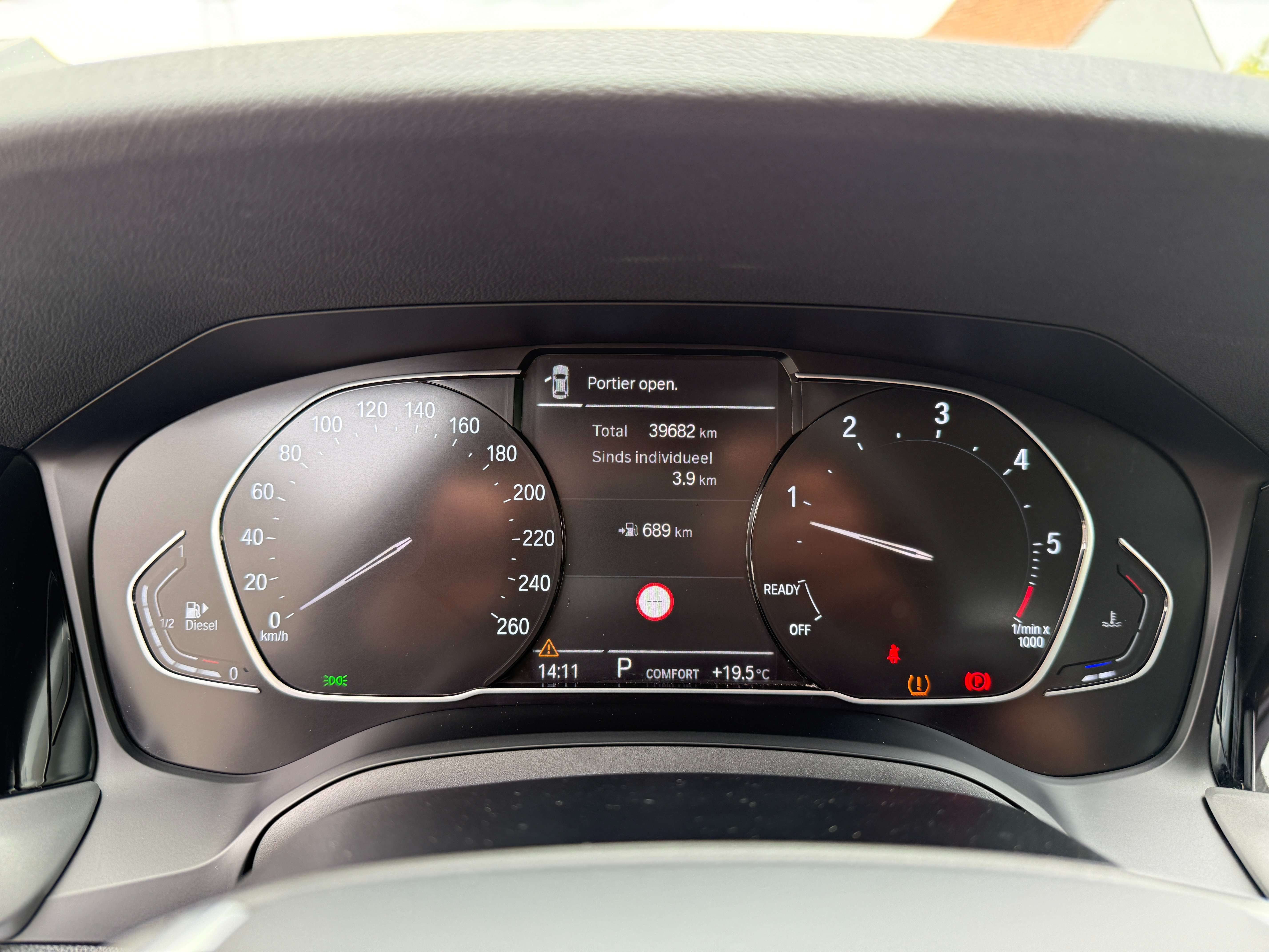 BMW 318 Touring dA MHEV *Carplay/Shadow line/Led/Leder* Garage Planckaert