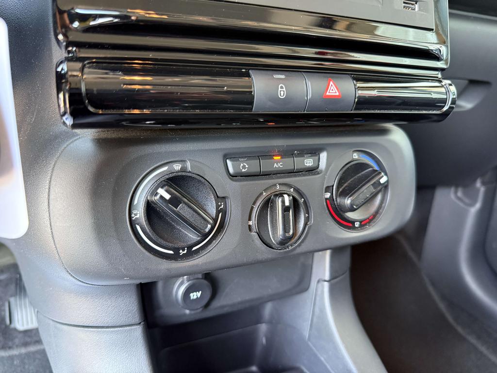 Citroen C3 1.2i Benzine You! *Bleutooth/Airco/cruise/pdc Garage Planckaert