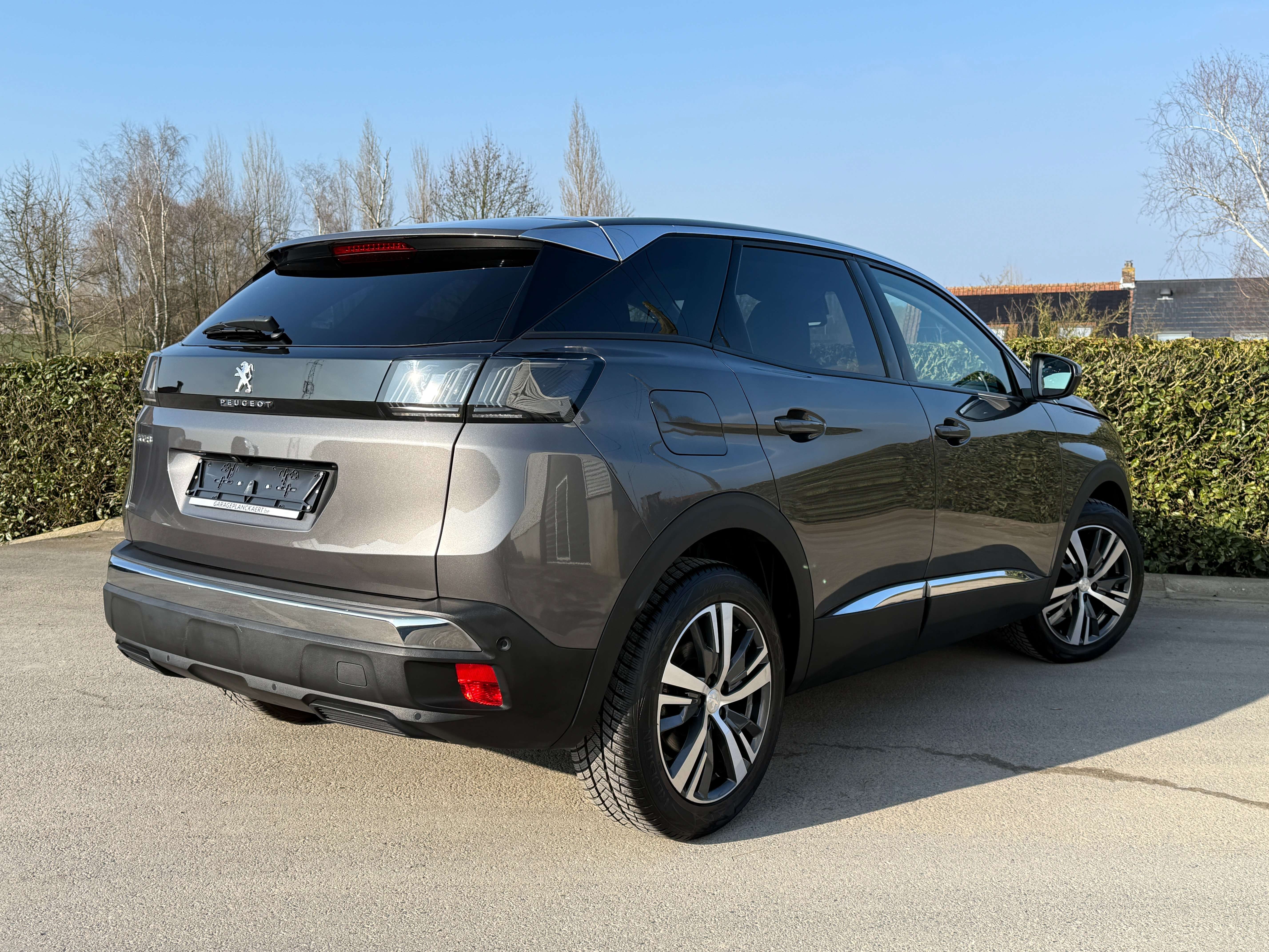 Peugeot 3008 Benzine 131pk Allure **Carplay/Camera/Pdc** Garage Planckaert