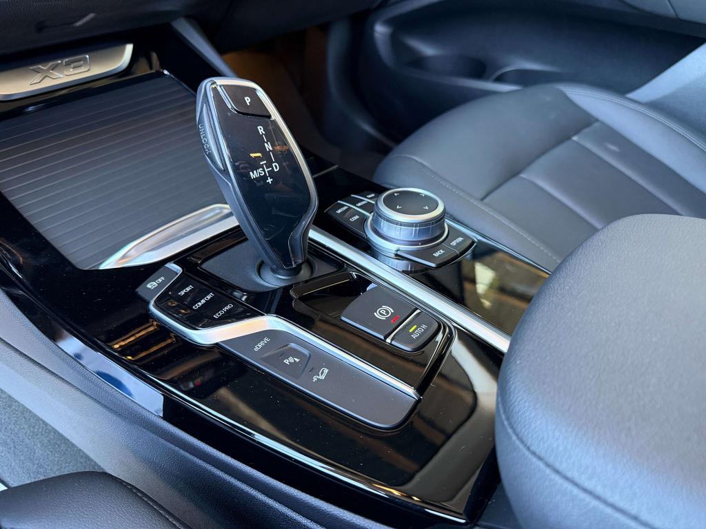 BMW X3 X3 xDrive30e *Plug in hybrid* Carplay/Pdc/Leder/ Garage Planckaert