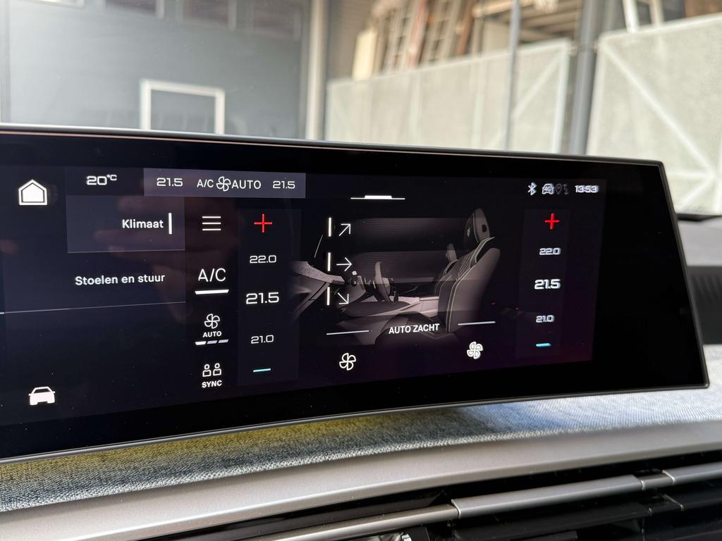 Peugeot 3008 Hybrid 145 e-DSC6 Allure *360°Camera/Navi/Carpl Garage Planckaert