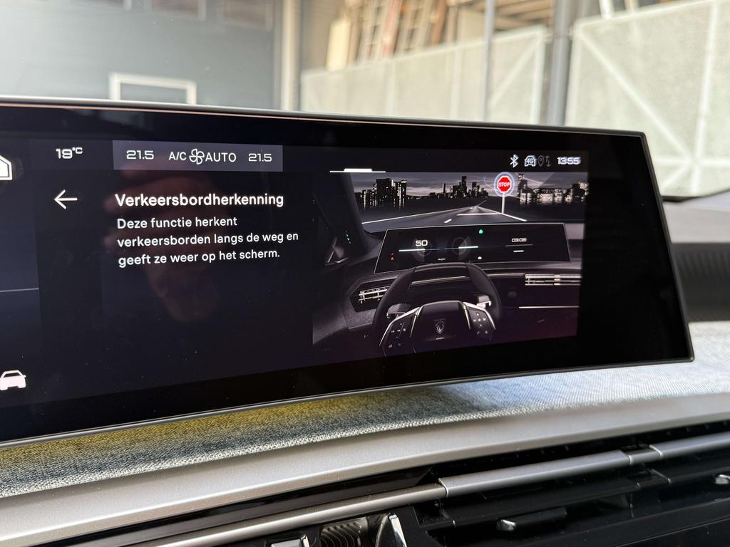 Peugeot 3008 Hybrid 145 e-DSC6 Allure *360°Camera/Navi/Carpl Garage Planckaert