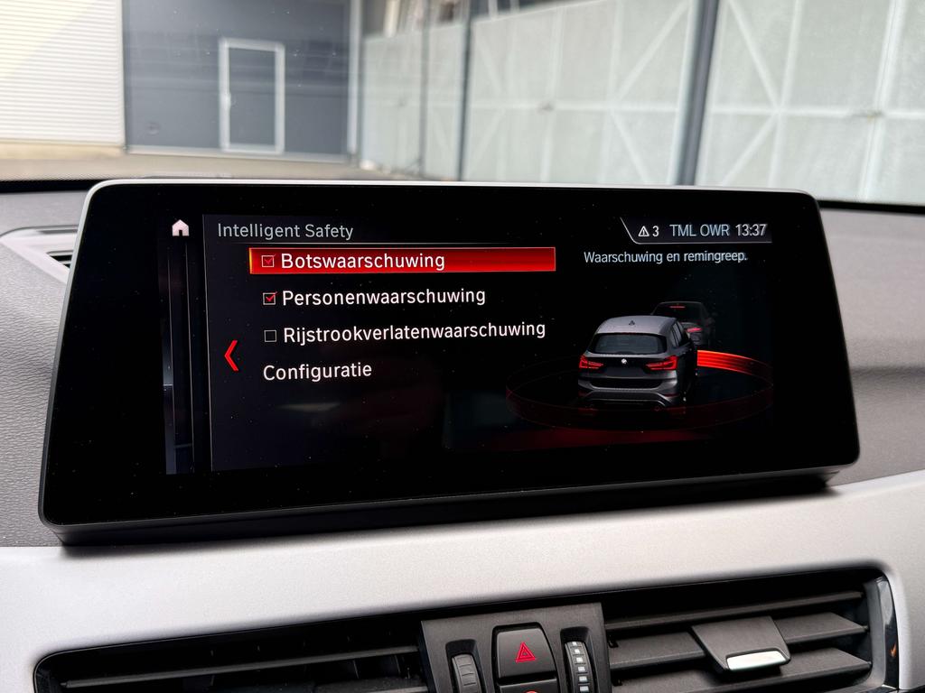 BMW X1 1.5iA xDrive25e PHEV *Head Up/Camera/Carplay* Garage Planckaert