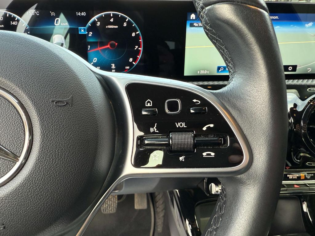 Mercedes-Benz A 160 Benzine *Carplay/Camera/Pdc/Cruise/Zetelverwarming Garage Planckaert