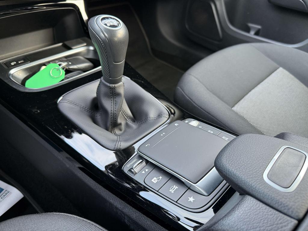 Mercedes-Benz A 160 Benzine *Carplay/Camera/Pdc/Cruise/Zetelverwarming Garage Planckaert