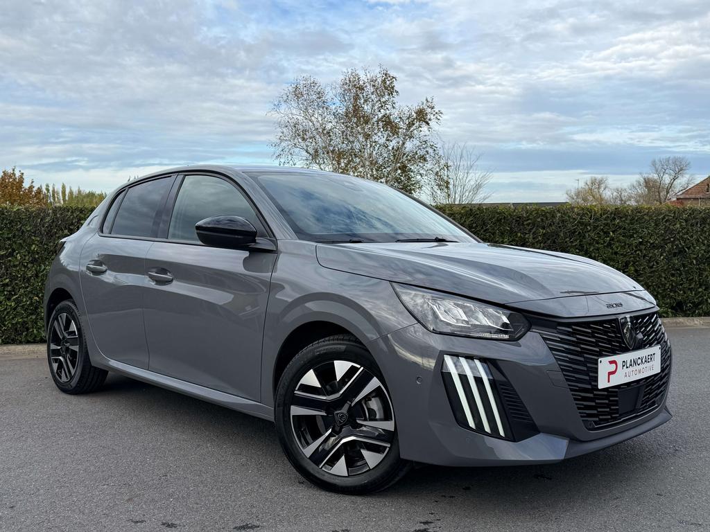 Peugeot 208 Allure 1.2i Benzine 100pk *360°camera /Carplay* Garage Planckaert
