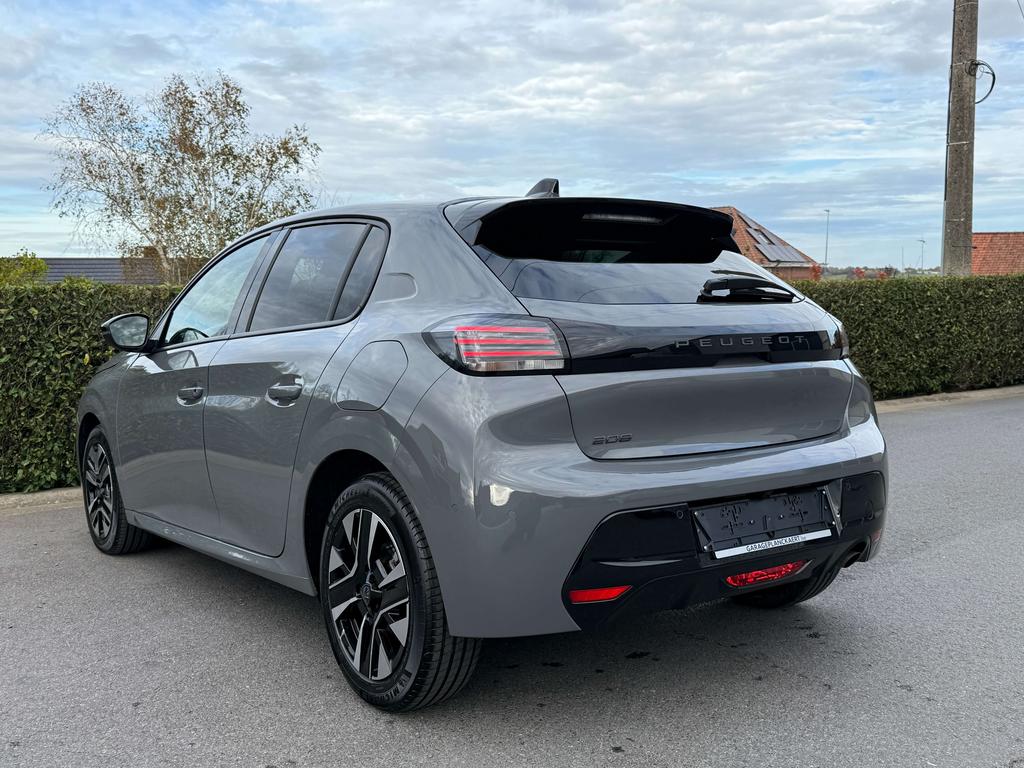 Peugeot 208 Allure 1.2i Benzine 100pk *360°camera /Carplay* Garage Planckaert