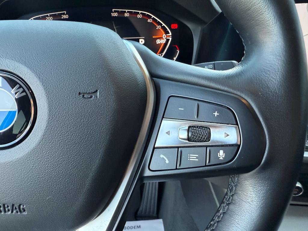 BMW 318 iA Touring Pdc/Carplay/Sportzetels/Virtual cockpit Garage Planckaert