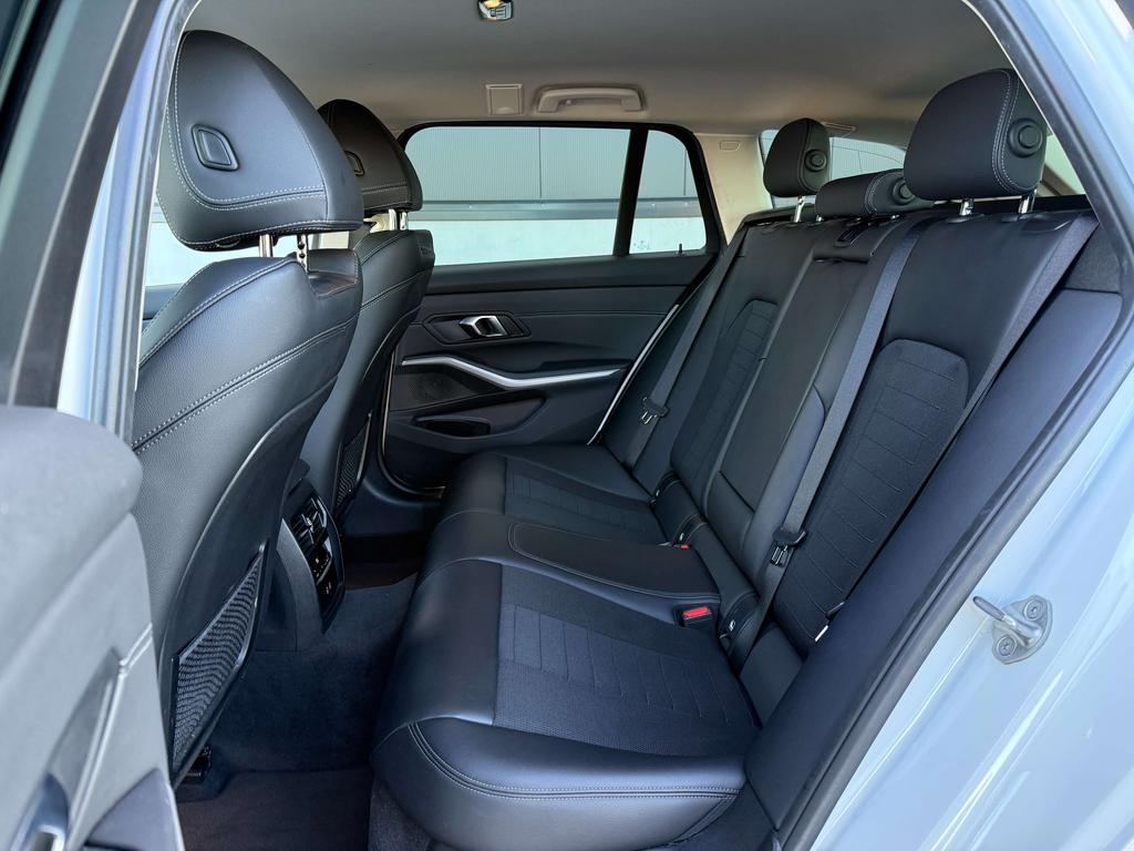 BMW 318 iA Touring Pdc/Carplay/Sportzetels/Virtual cockpit Garage Planckaert