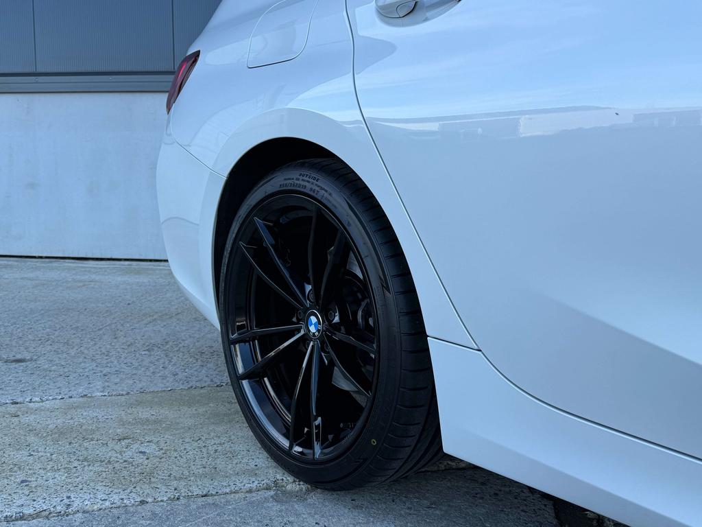 BMW 318 iA Touring Pdc/Carplay/Sportzetels/Virtual cockpit Garage Planckaert